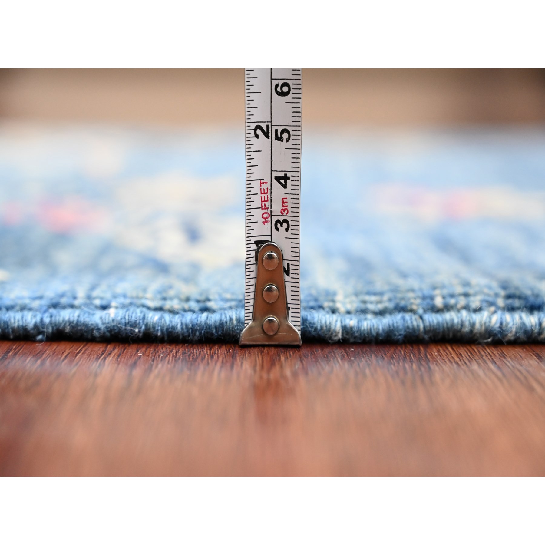 Modern-and-Contemporary-Hand-Knotted-Rug-105100