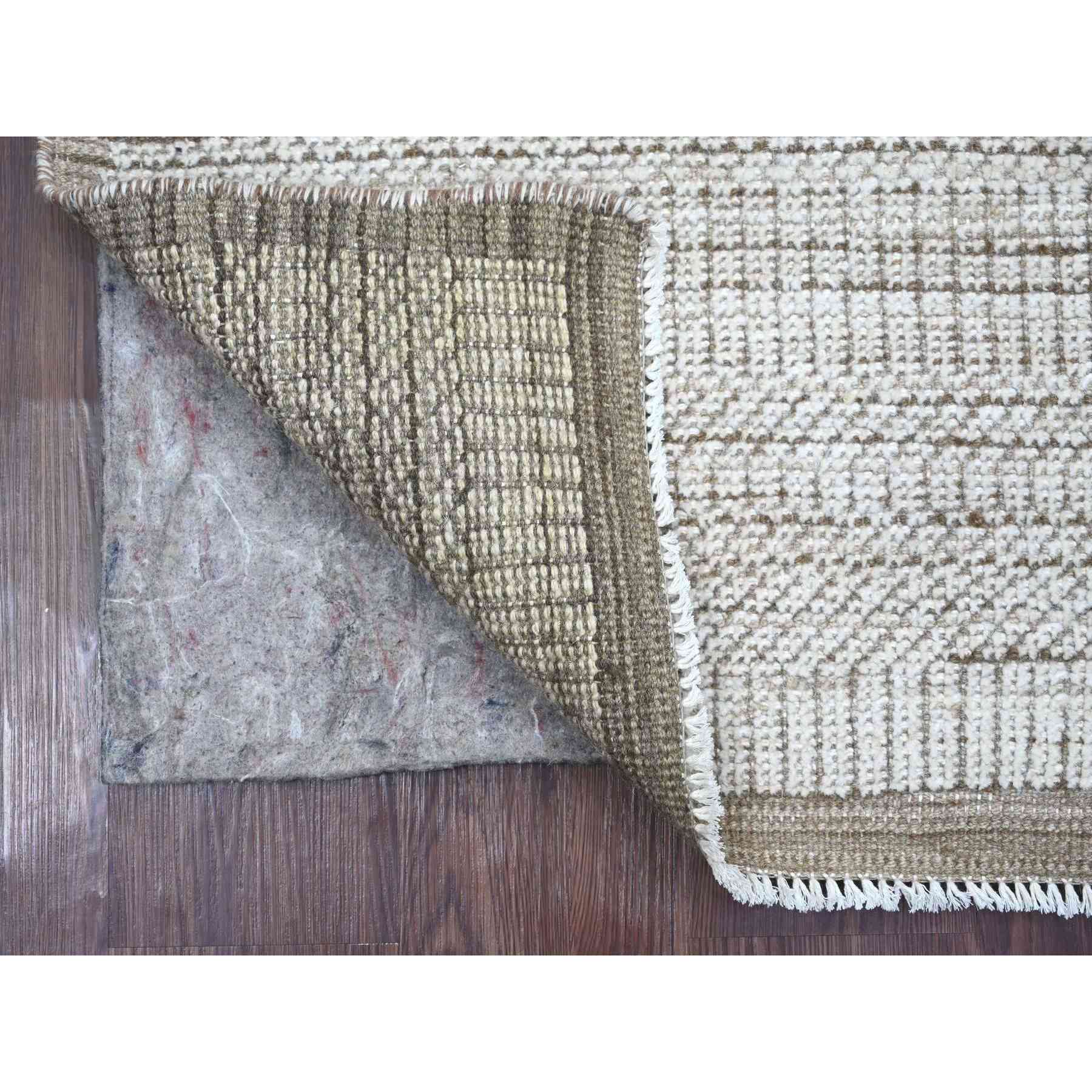 Modern-and-Contemporary-Hand-Knotted-Rug-105530