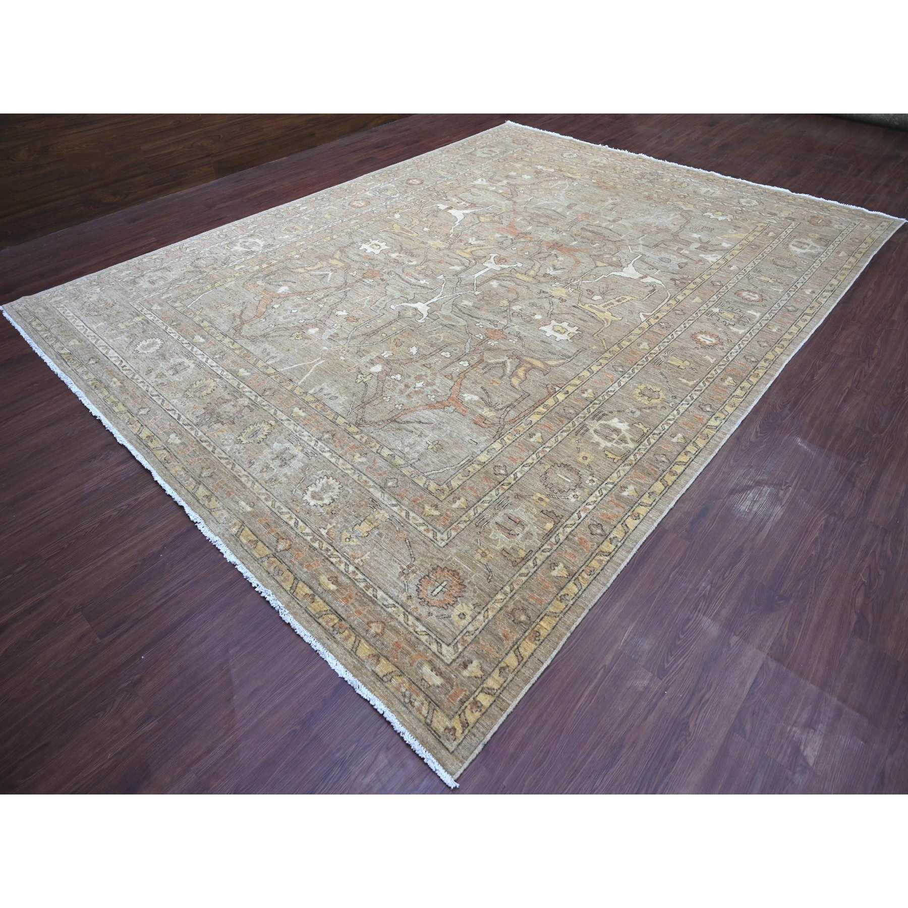 Oushak-And-Peshawar-Hand-Knotted-Rug-105525