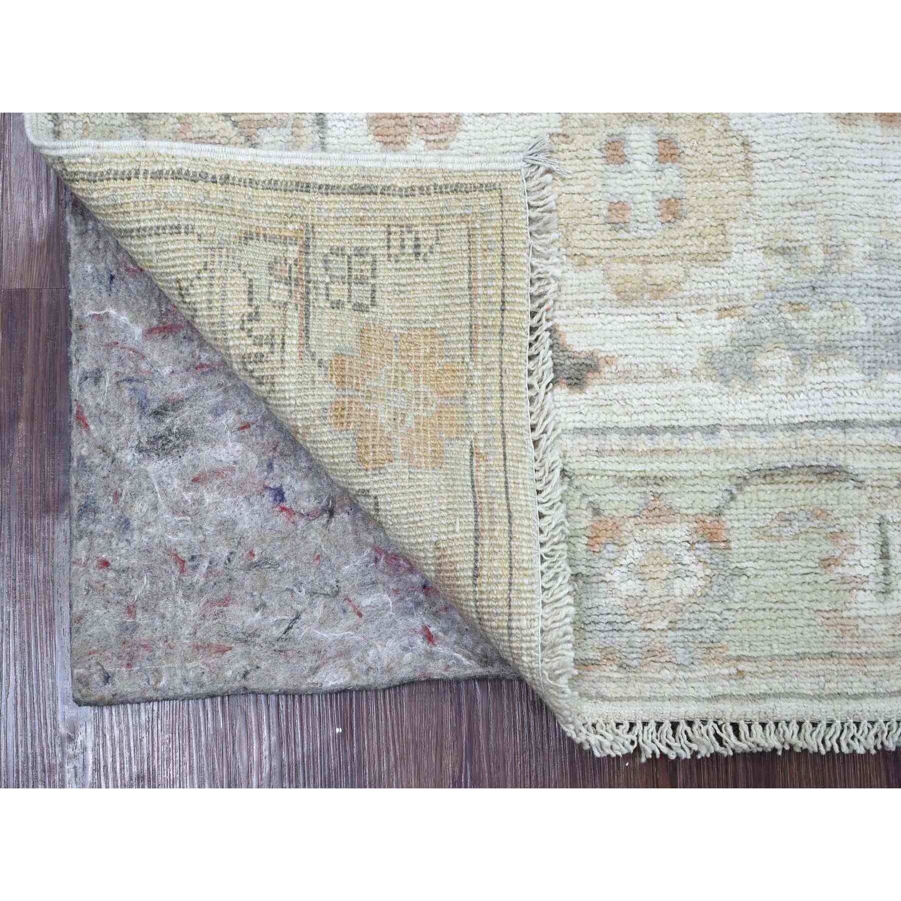 Oushak-And-Peshawar-Hand-Knotted-Rug-107220