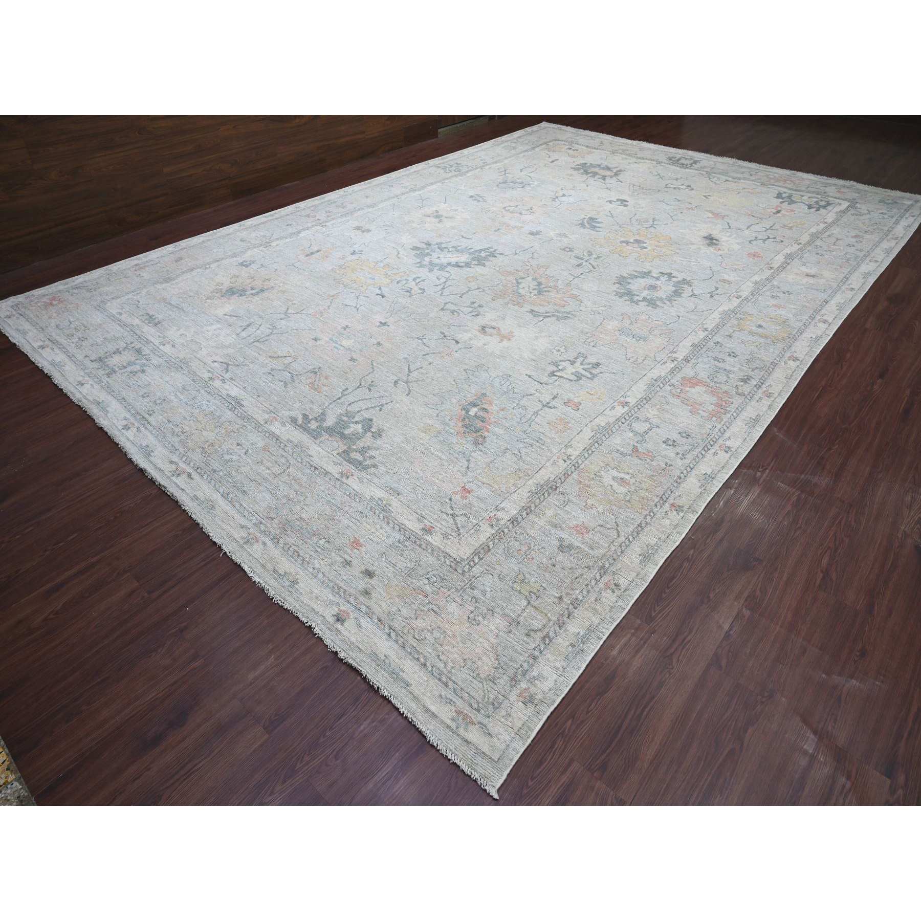 Oushak-And-Peshawar-Hand-Knotted-Rug-107390