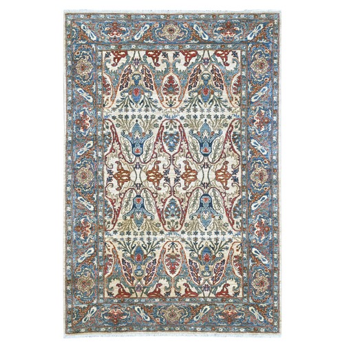 Chiffon White, Bijar Garus Design, Aryana Grade, Vegetable Dyes, High Mountain Wool, Hand Knotted, Densely Woven, Oriental 