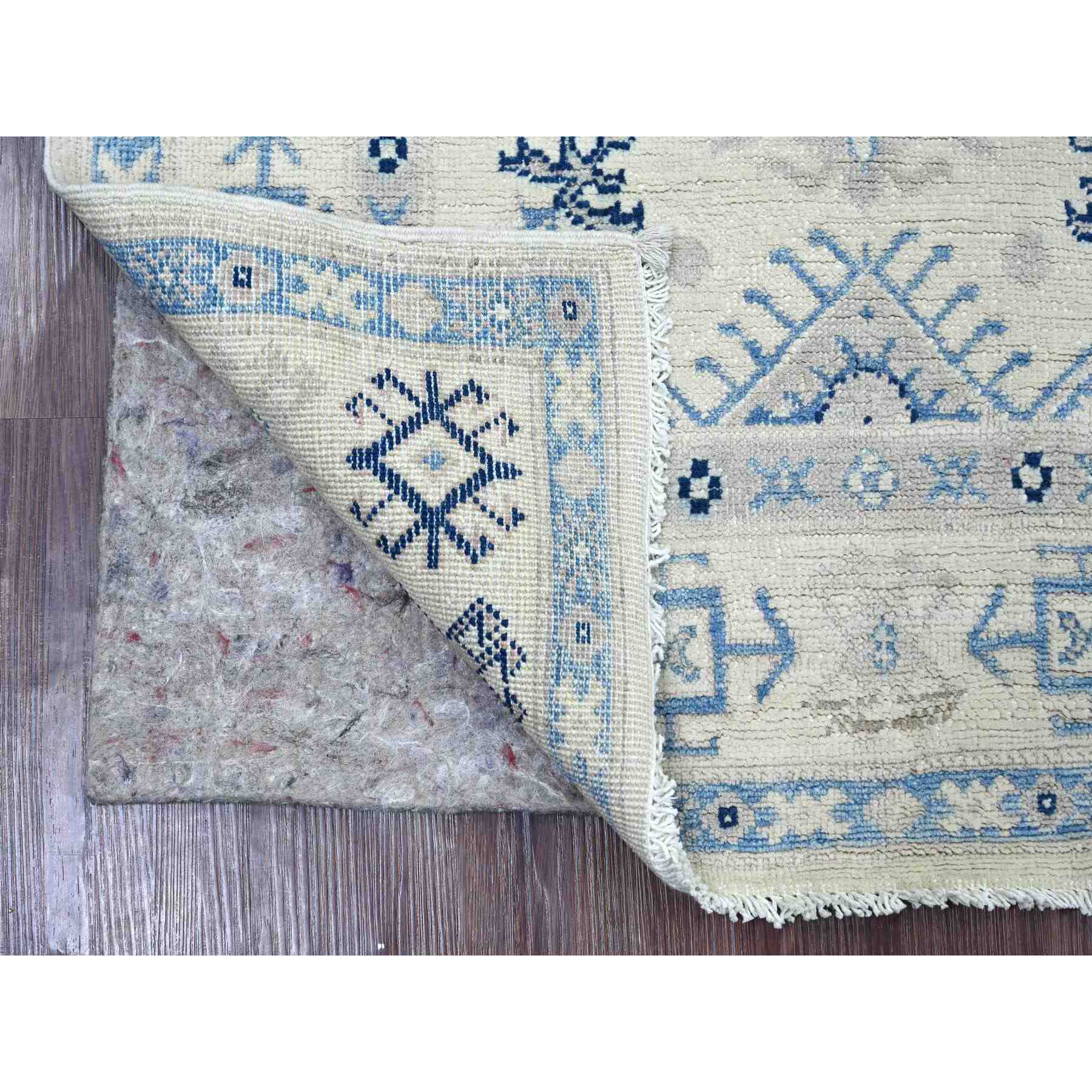 Kazak-Hand-Knotted-Rug-109015