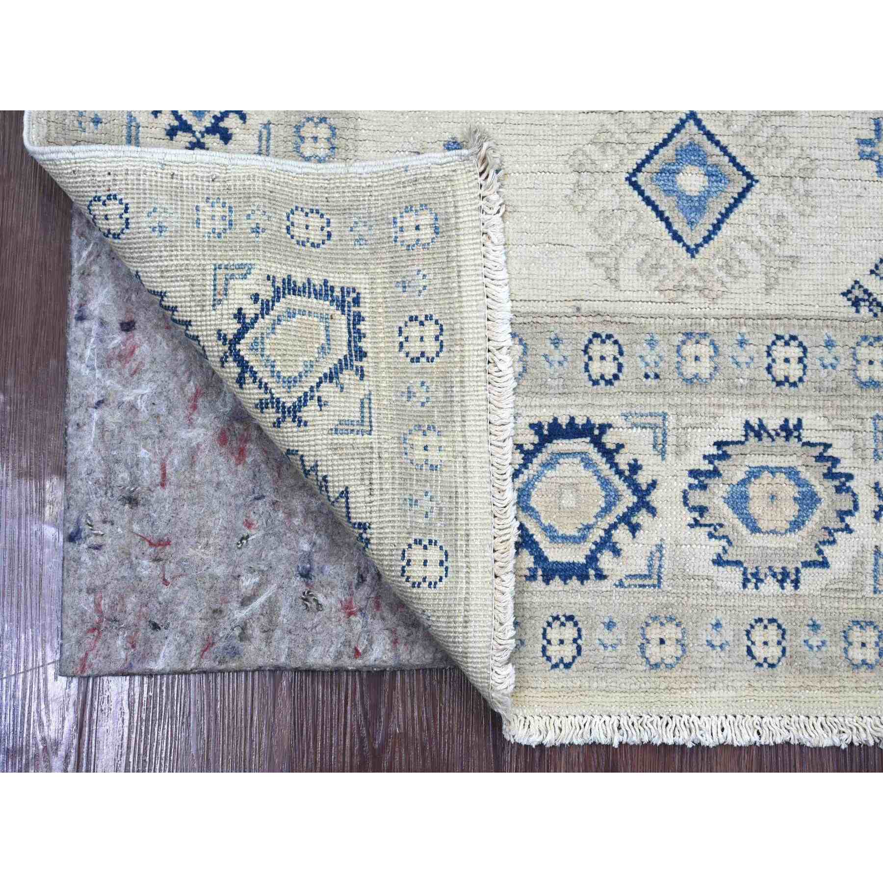 Kazak-Hand-Knotted-Rug-109600