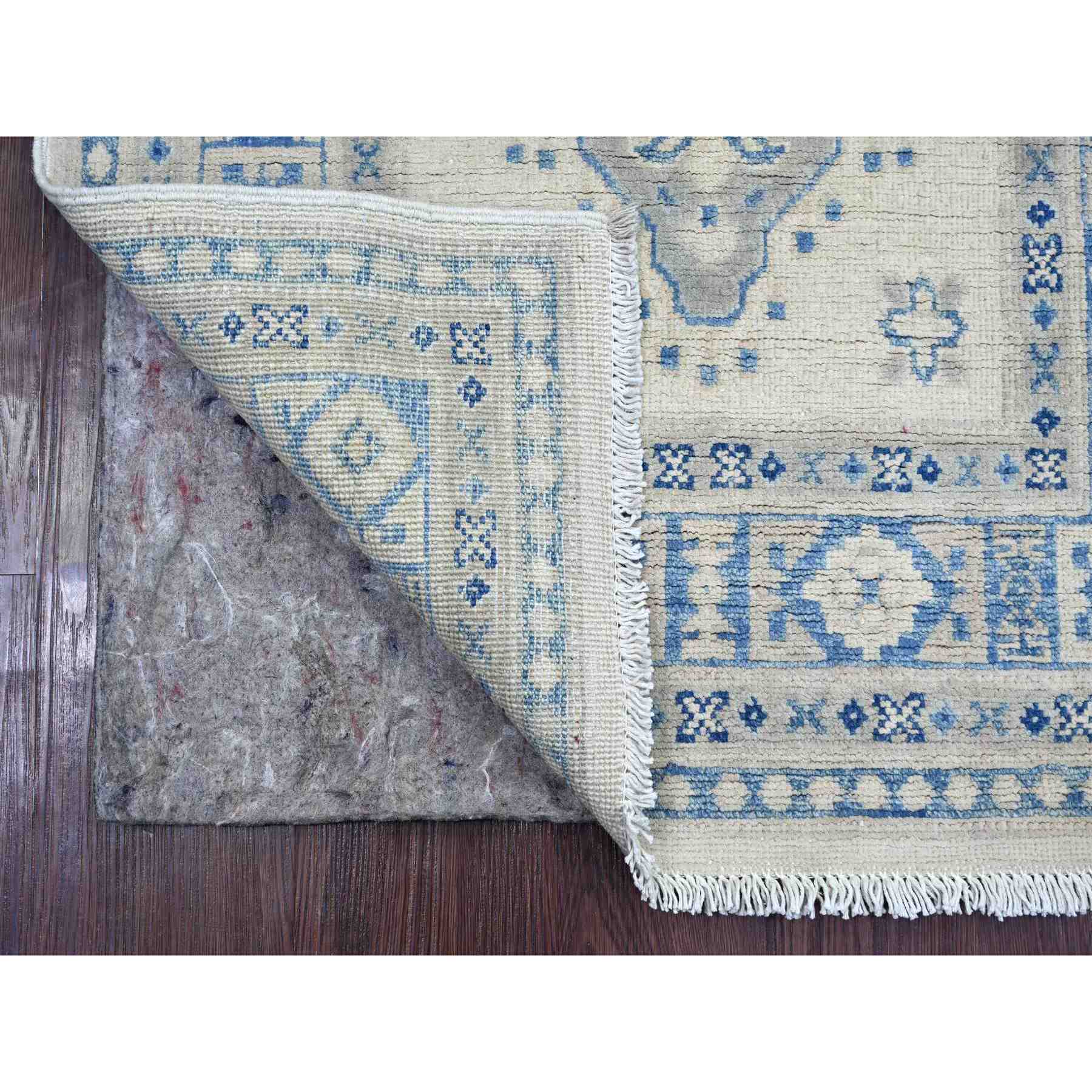 Kazak-Hand-Knotted-Rug-109815