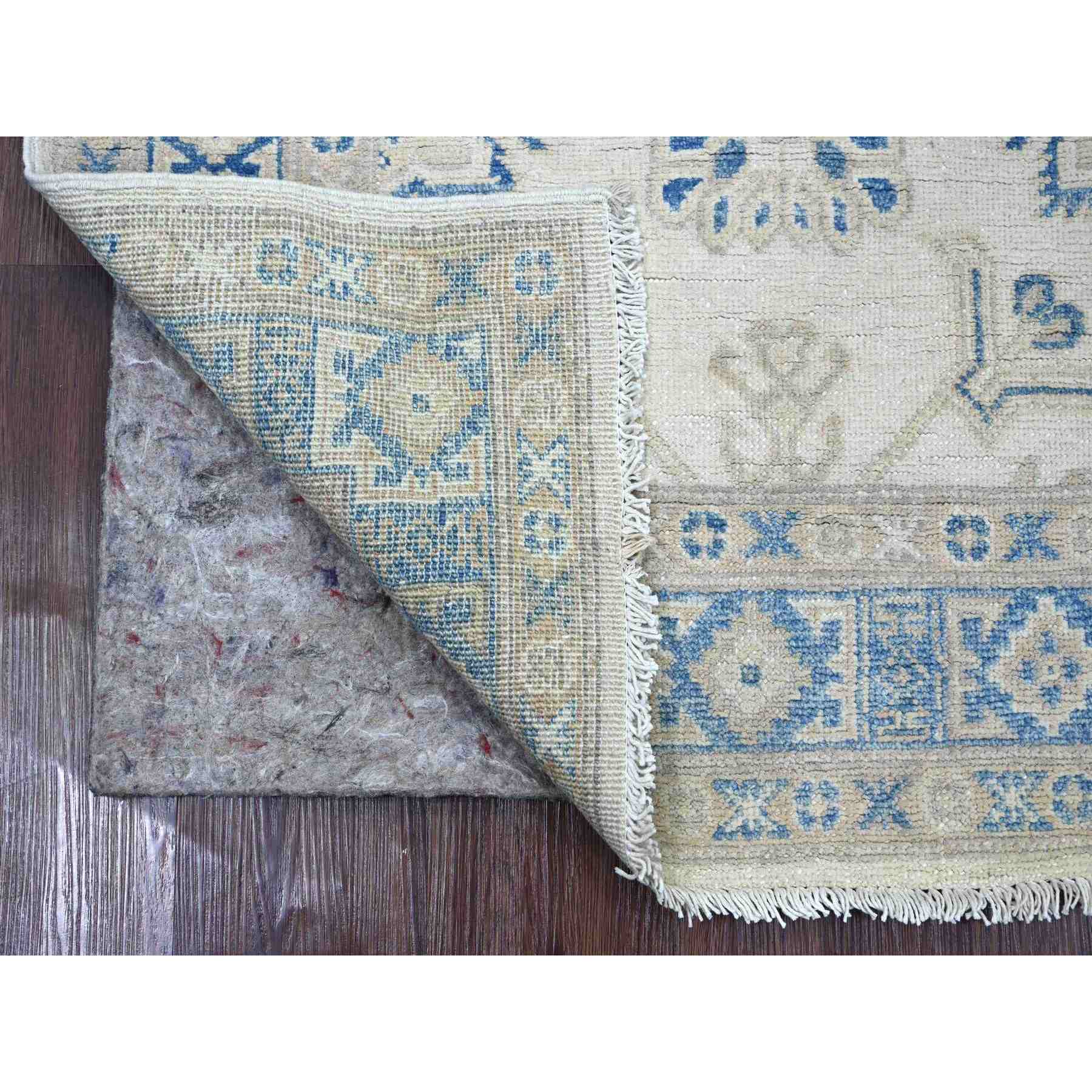 Kazak-Hand-Knotted-Rug-109910