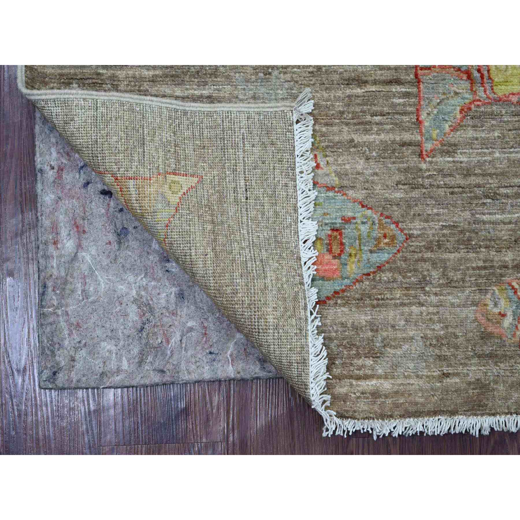 Modern-and-Contemporary-Hand-Knotted-Rug-108825