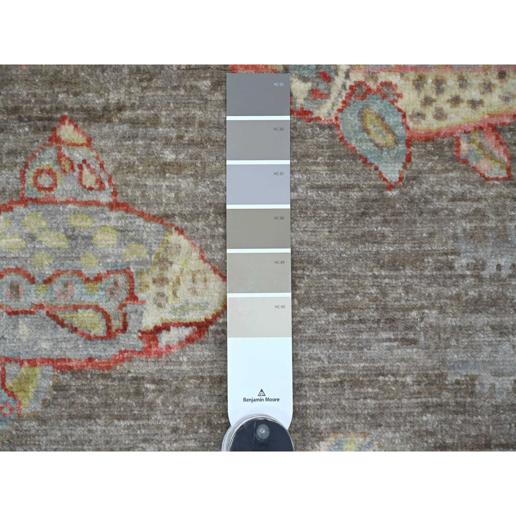 Modern-and-Contemporary-Hand-Knotted-Rug-108825