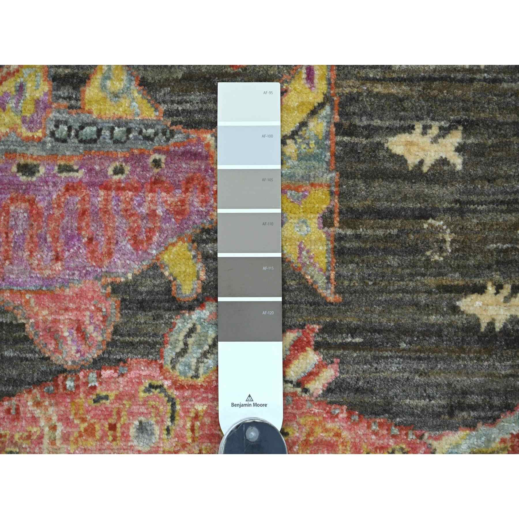Modern-and-Contemporary-Hand-Knotted-Rug-108870