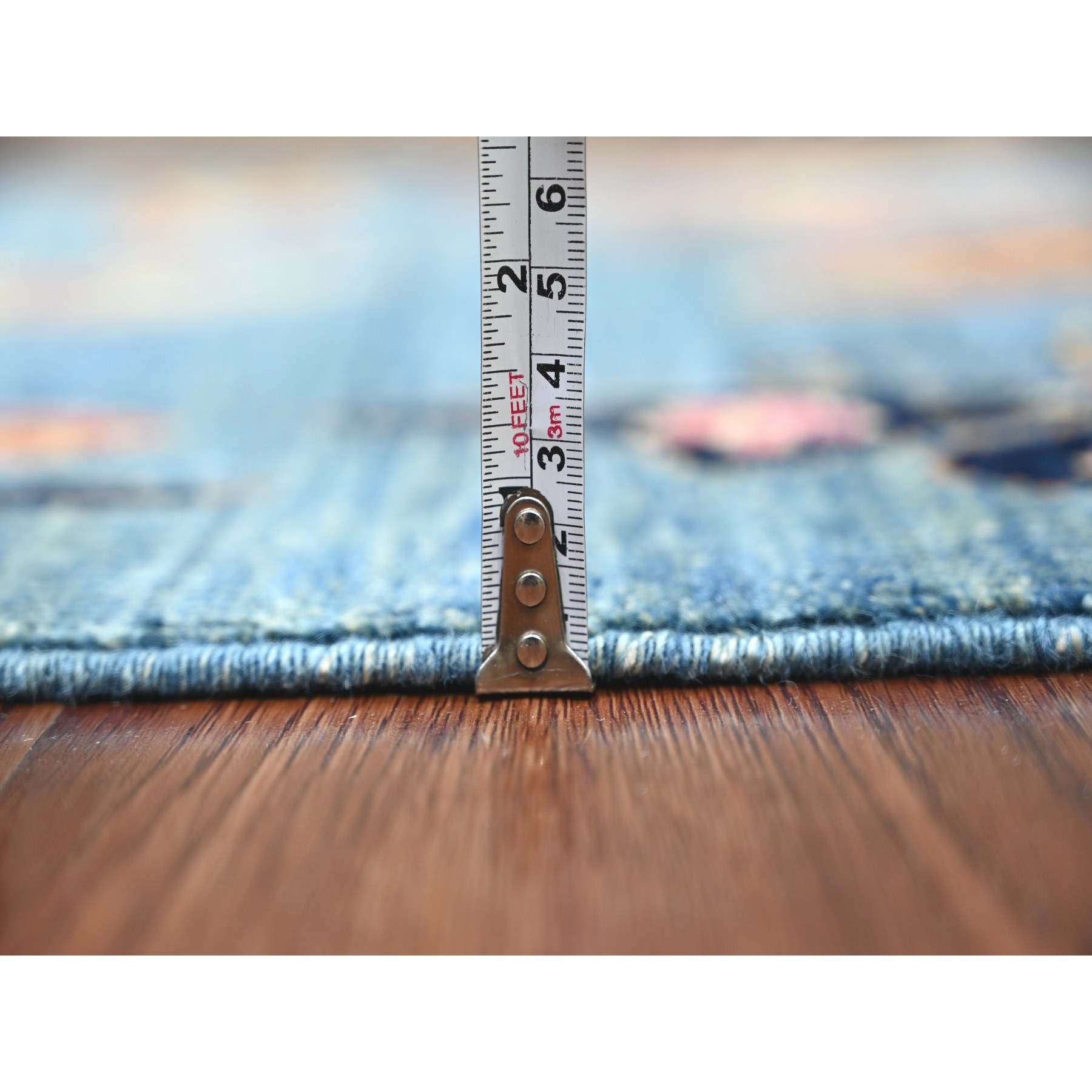 Modern-and-Contemporary-Hand-Knotted-Rug-108945