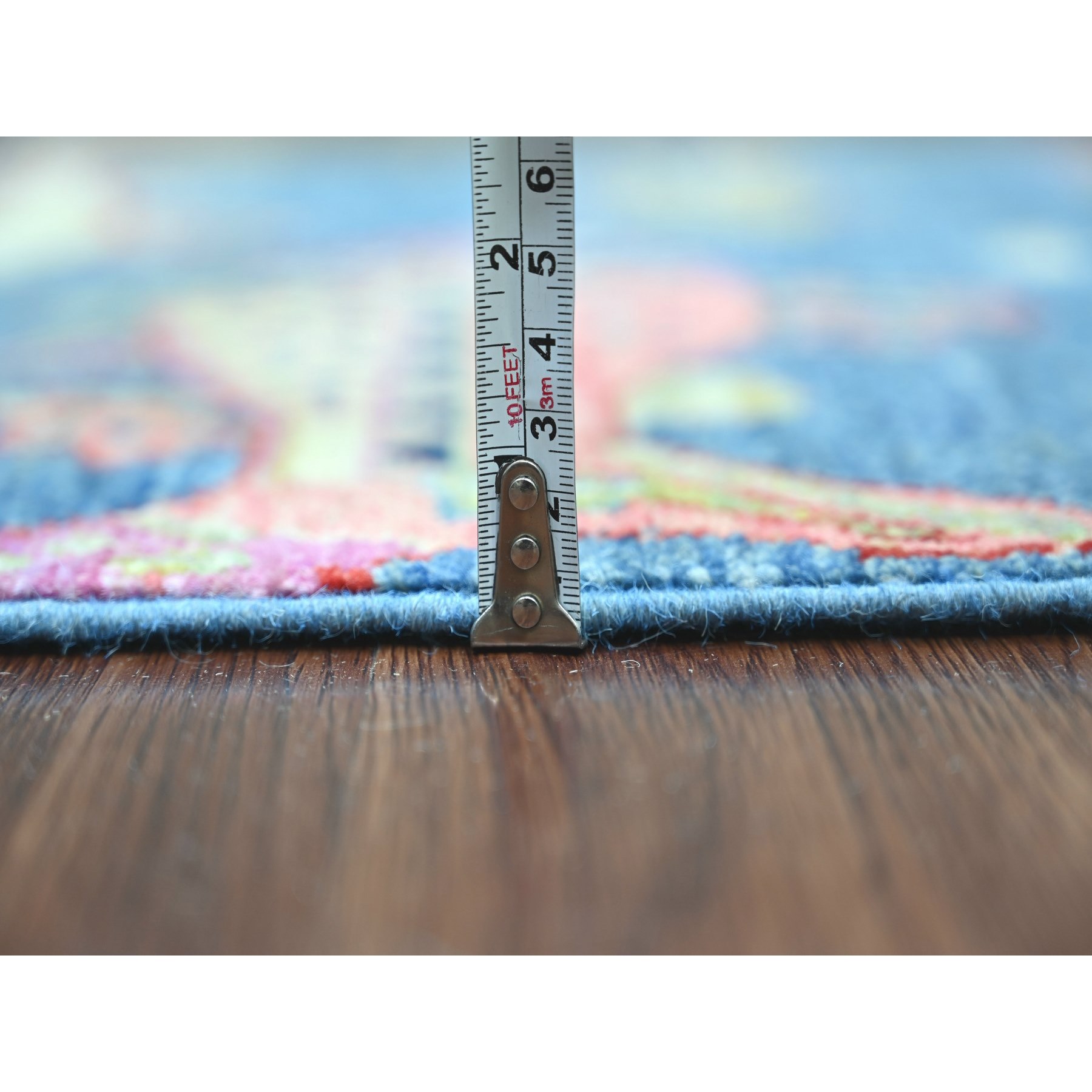 Modern-and-Contemporary-Hand-Knotted-Rug-108970