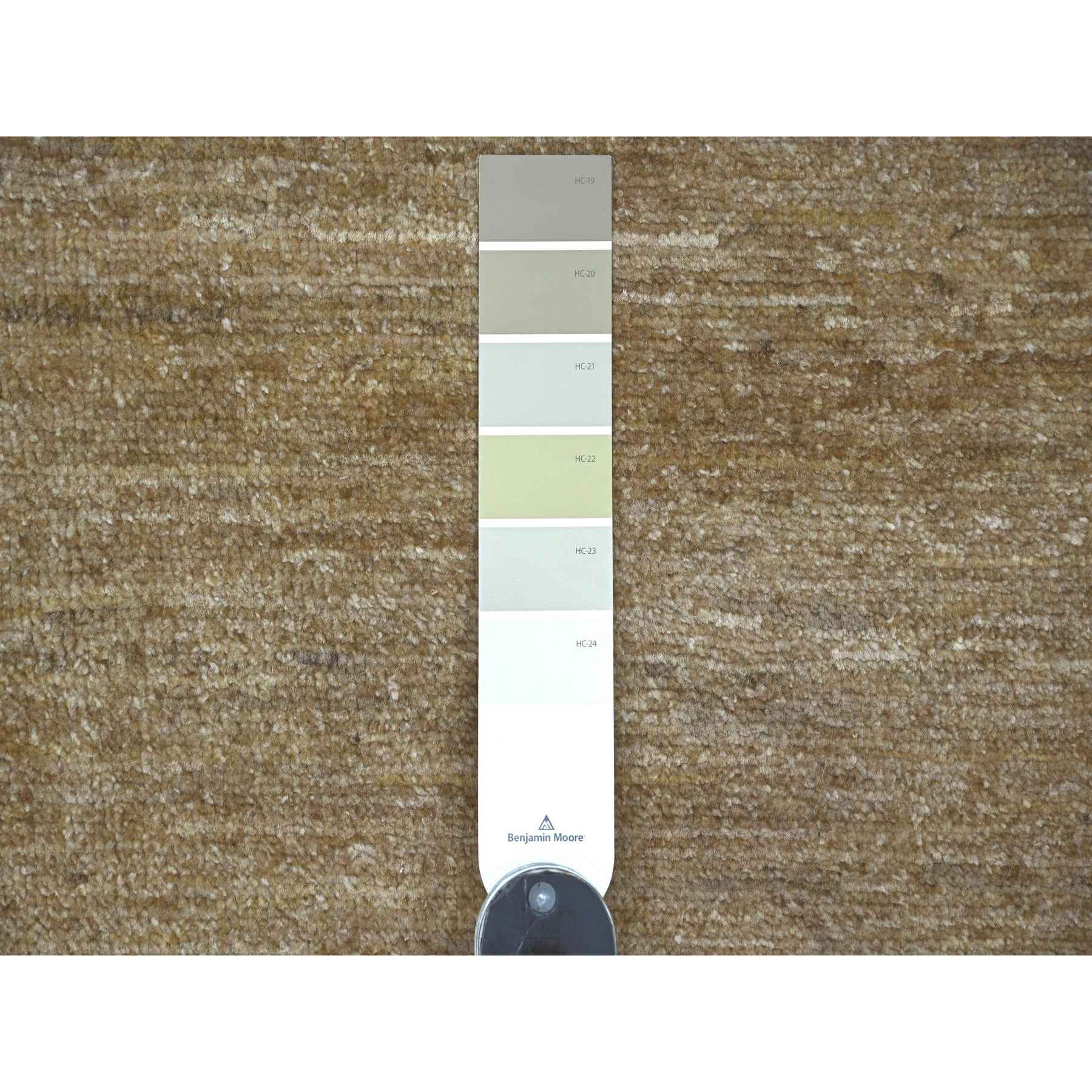 Modern-and-Contemporary-Hand-Knotted-Rug-109175