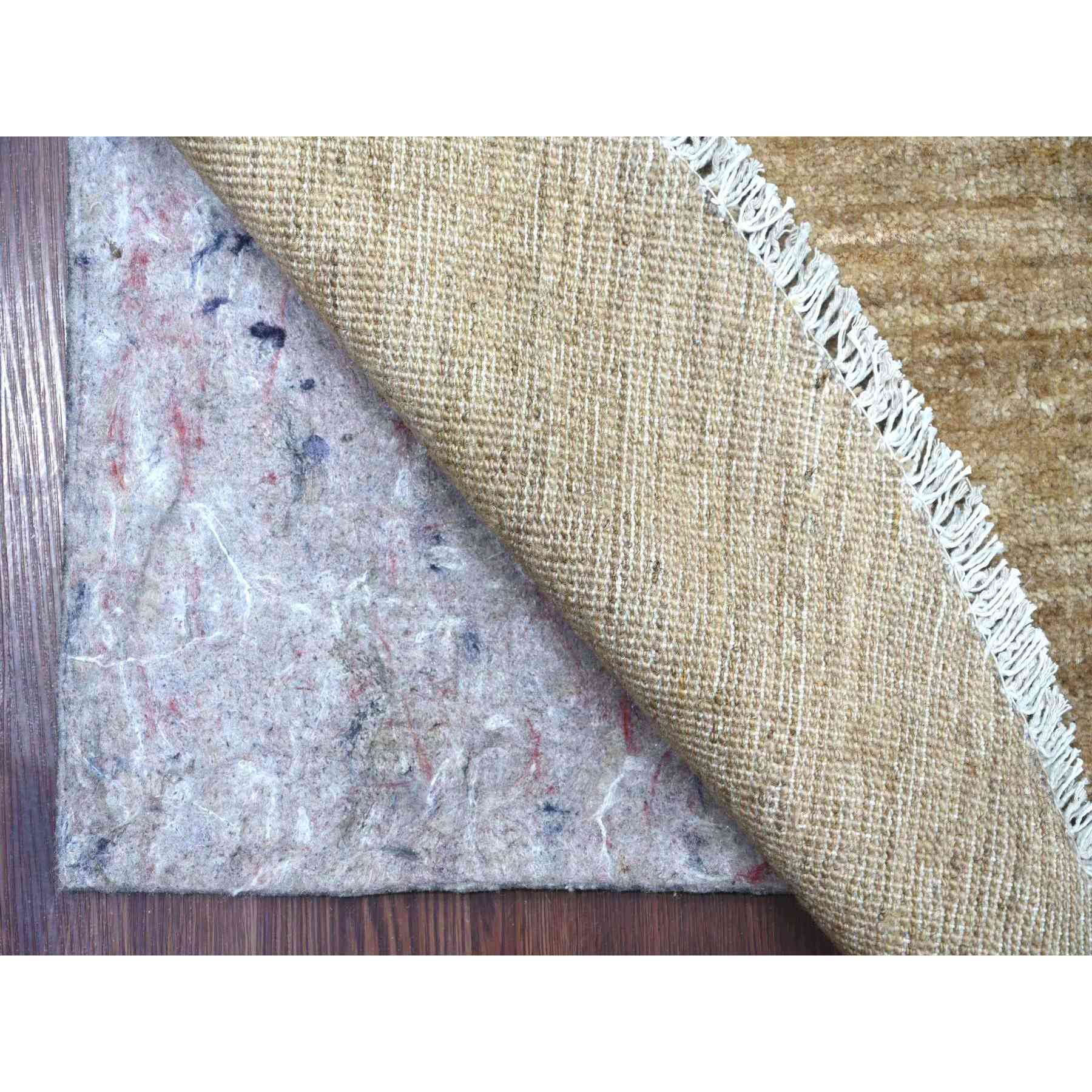 Modern-and-Contemporary-Hand-Knotted-Rug-109185
