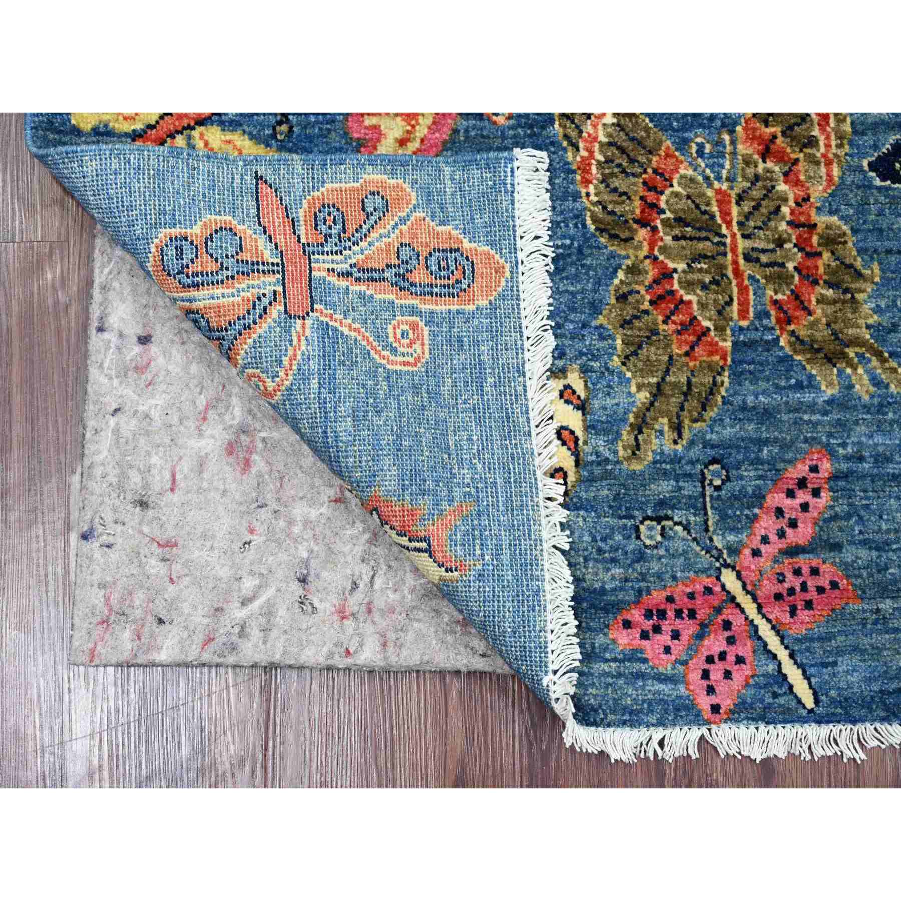 Modern-and-Contemporary-Hand-Knotted-Rug-109210