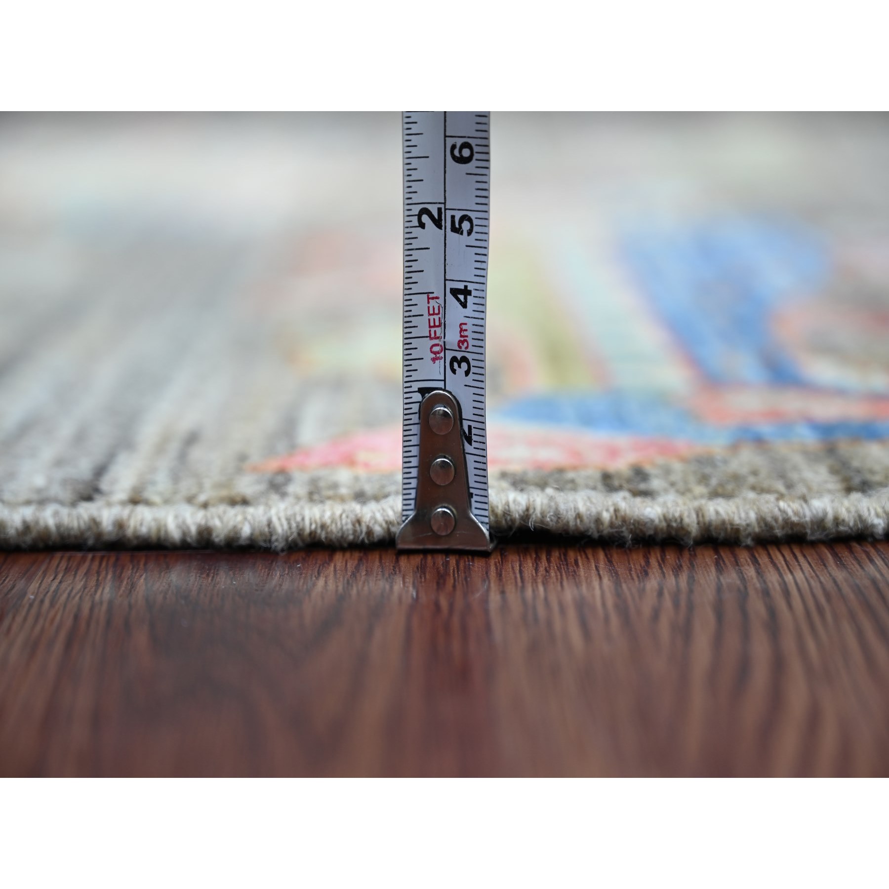 Modern-and-Contemporary-Hand-Knotted-Rug-109300