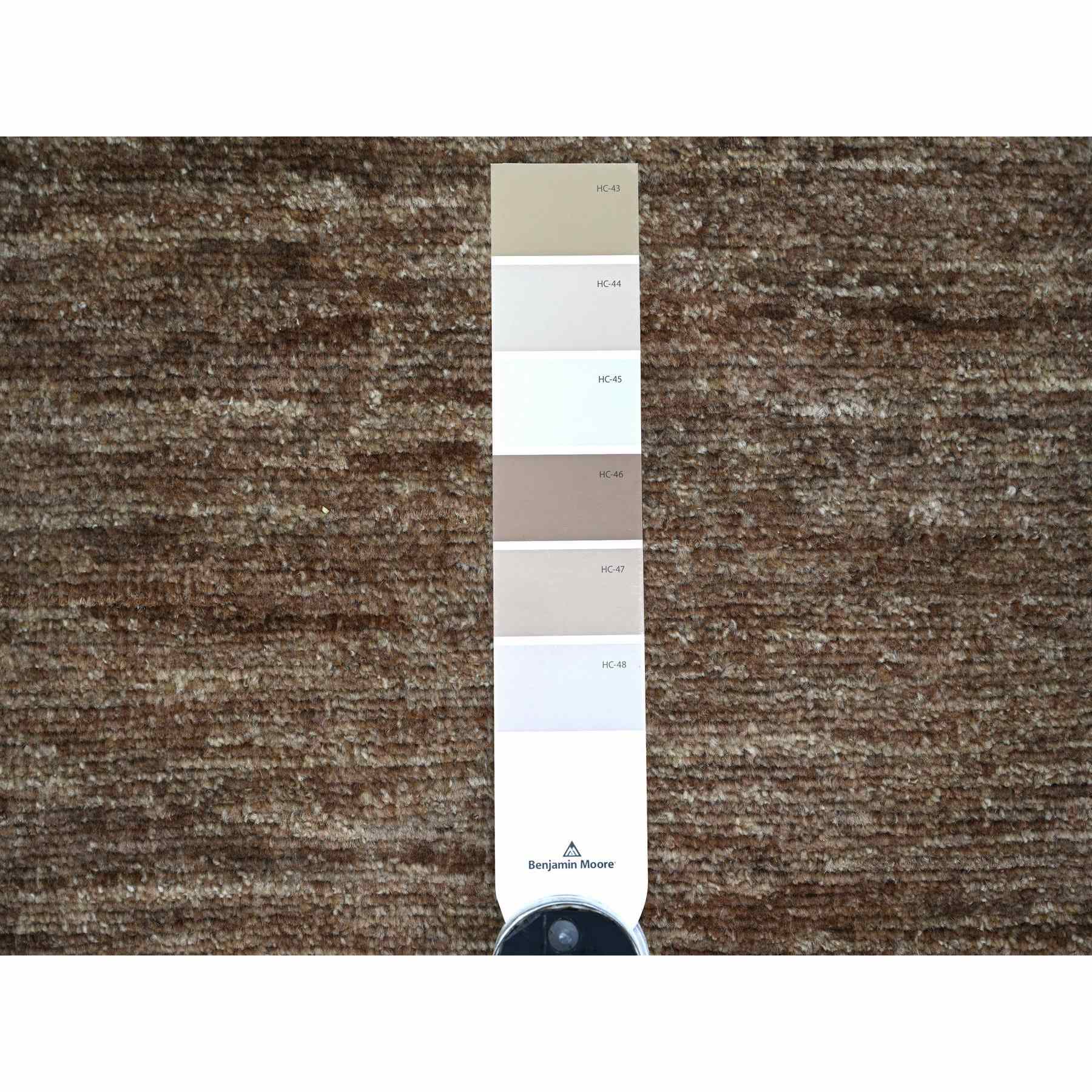 Modern-and-Contemporary-Hand-Knotted-Rug-109465