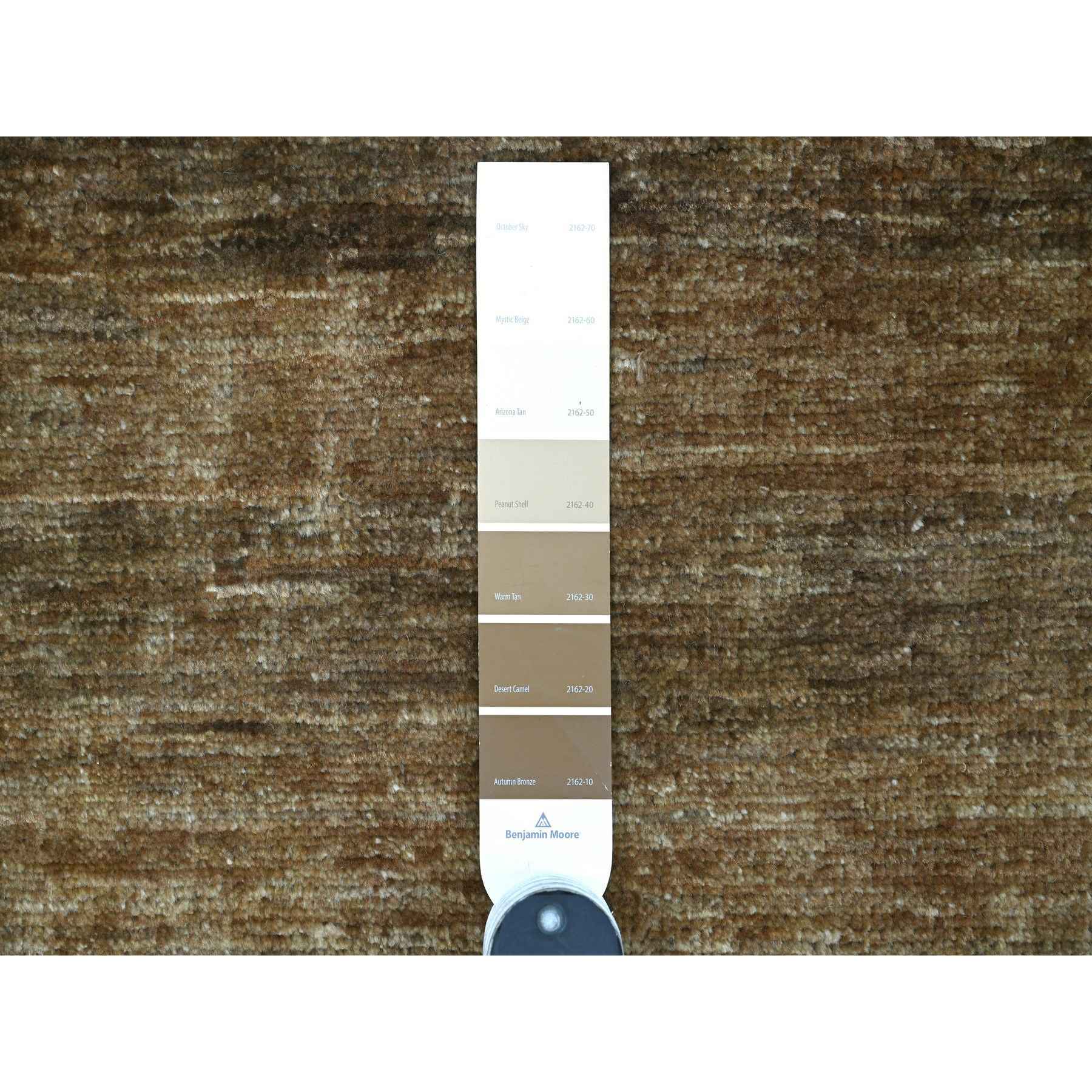 Modern-and-Contemporary-Hand-Knotted-Rug-109485