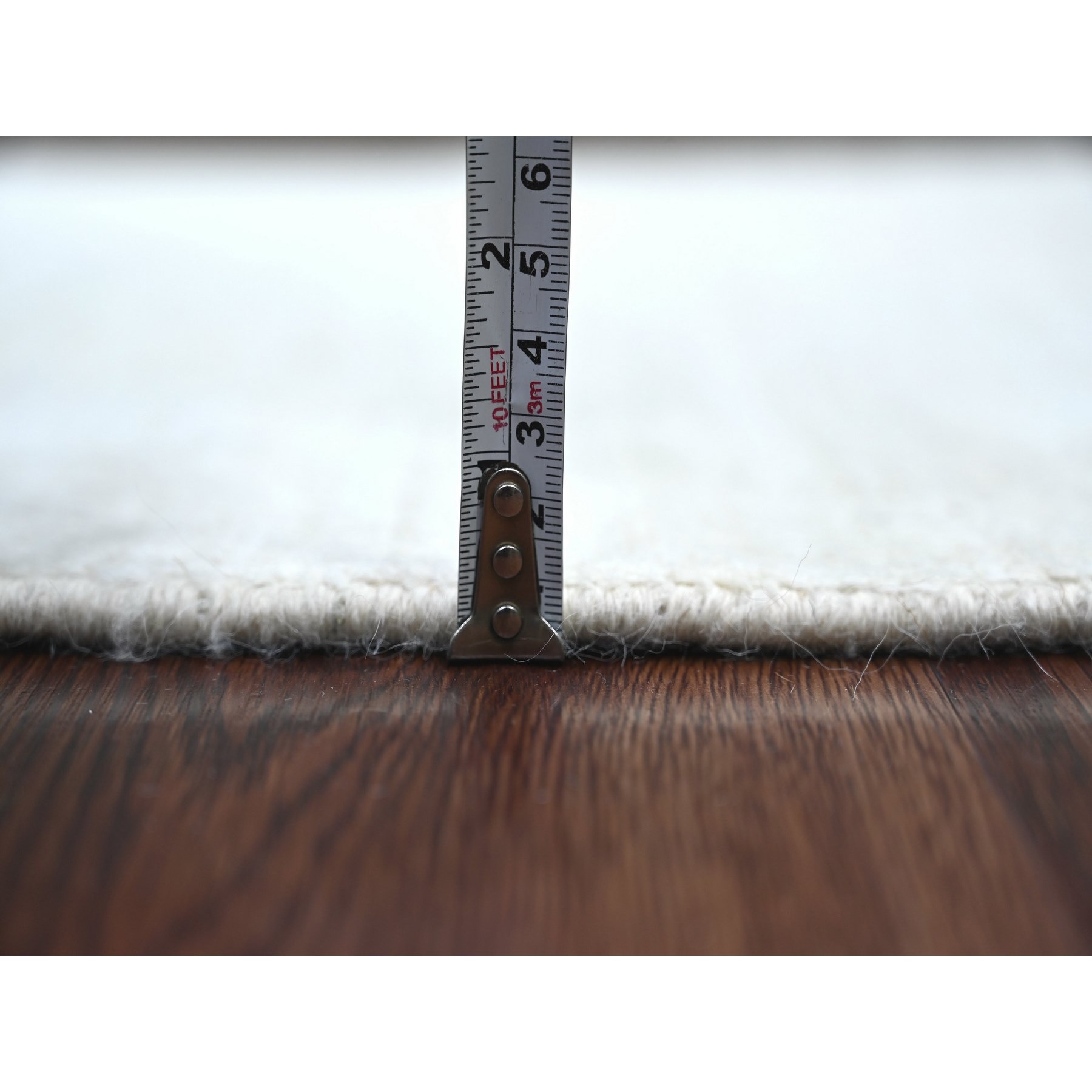 Modern-and-Contemporary-Hand-Knotted-Rug-109505
