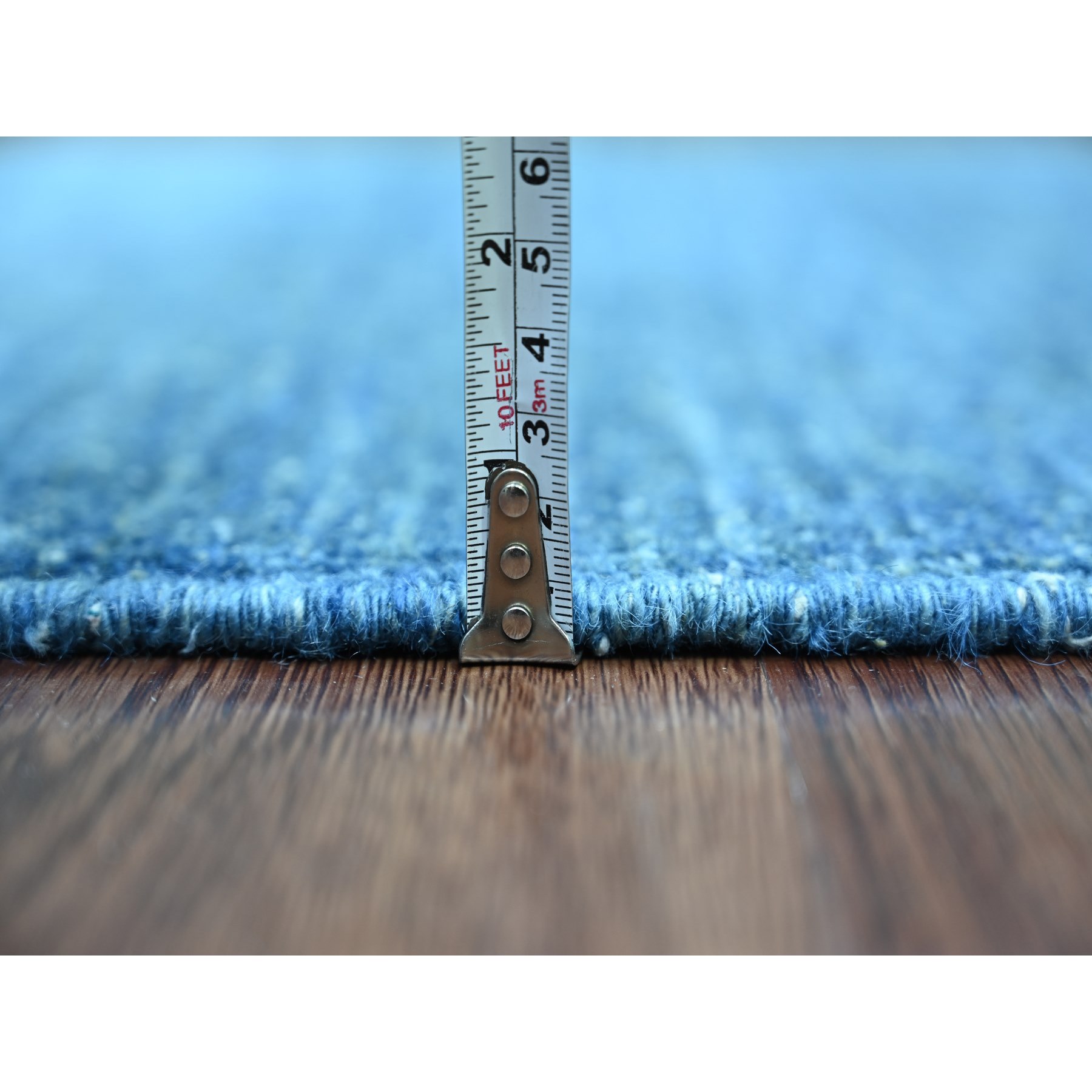 Modern-and-Contemporary-Hand-Knotted-Rug-109510