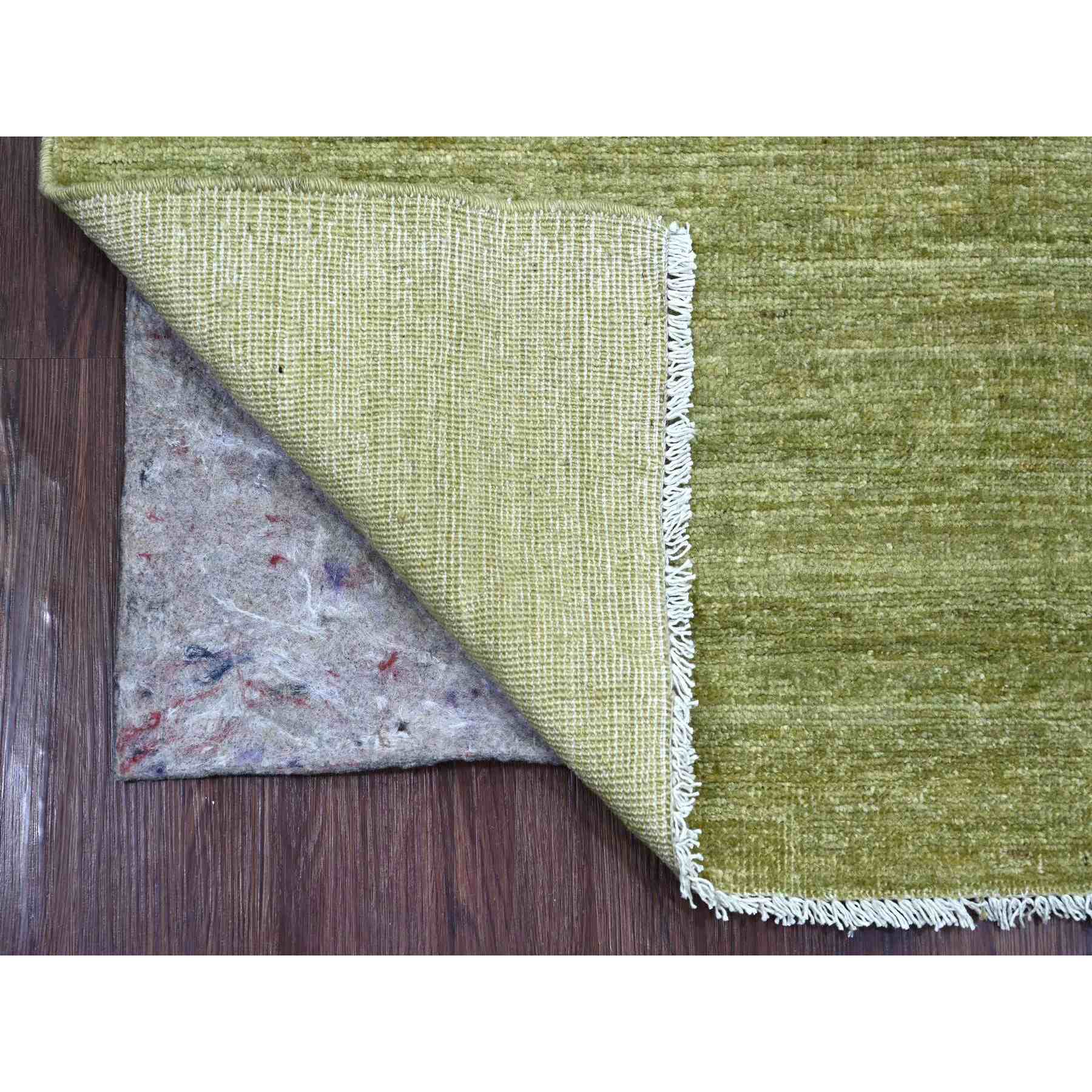 Modern-and-Contemporary-Hand-Knotted-Rug-109525