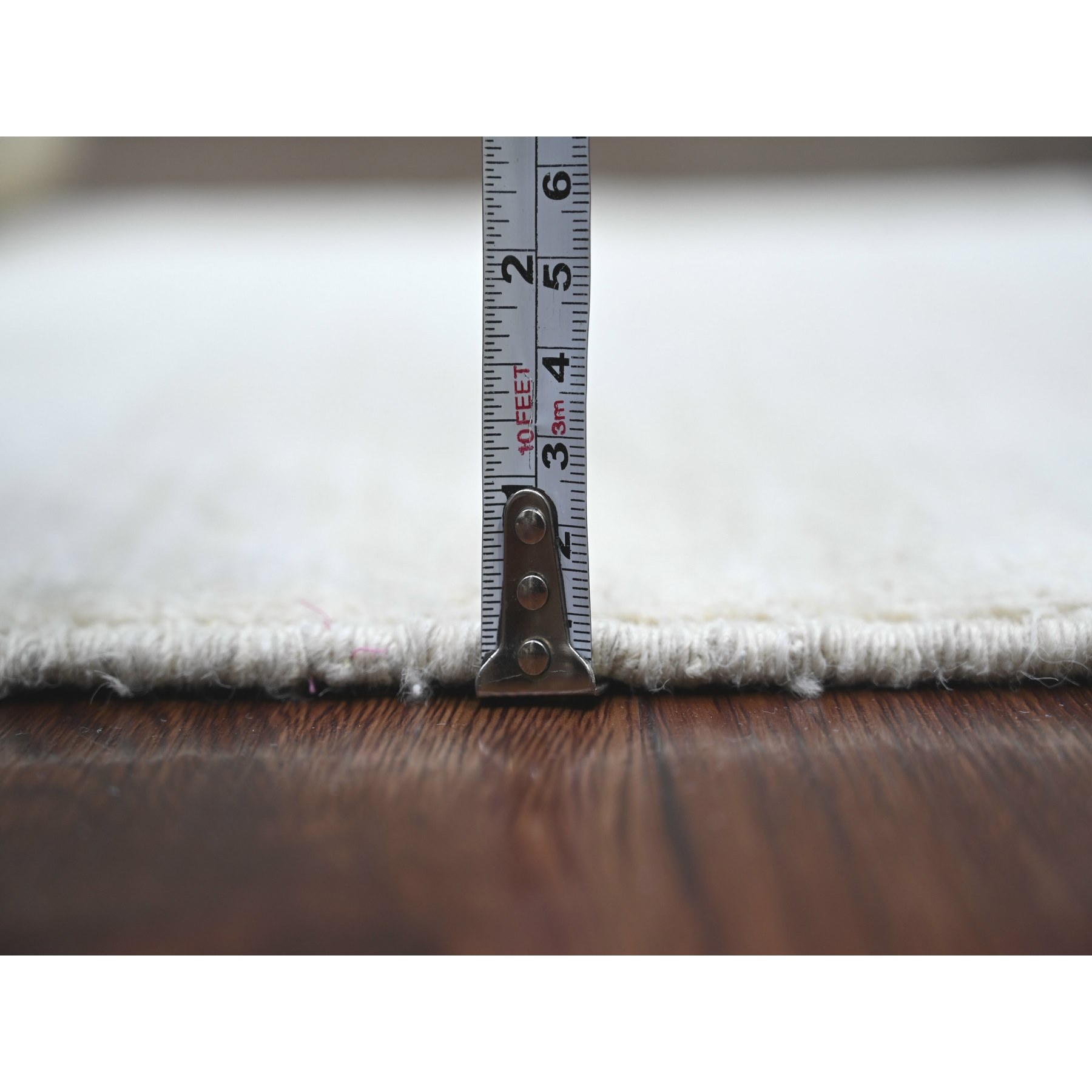 Modern-and-Contemporary-Hand-Knotted-Rug-109530