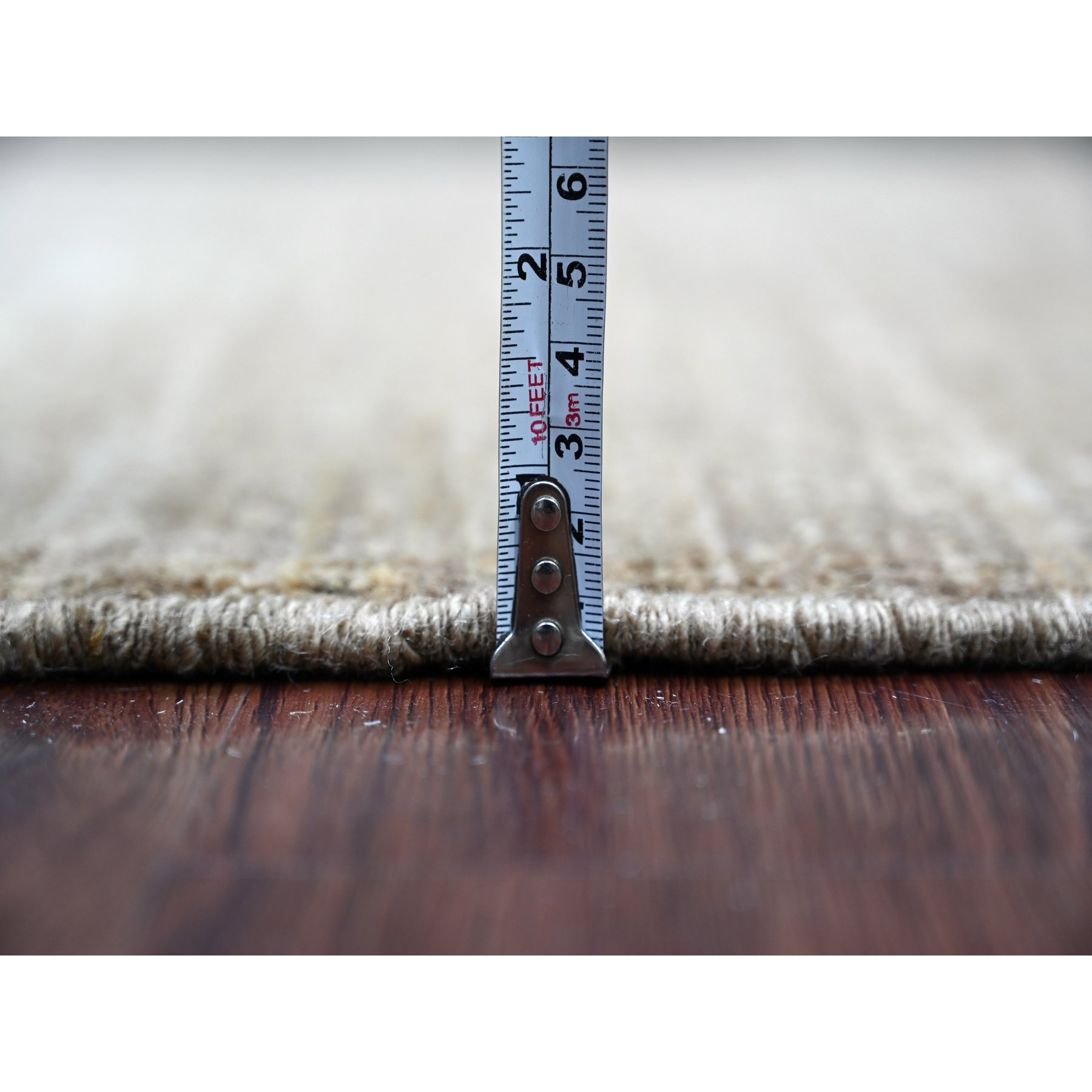 Modern-and-Contemporary-Hand-Knotted-Rug-109660