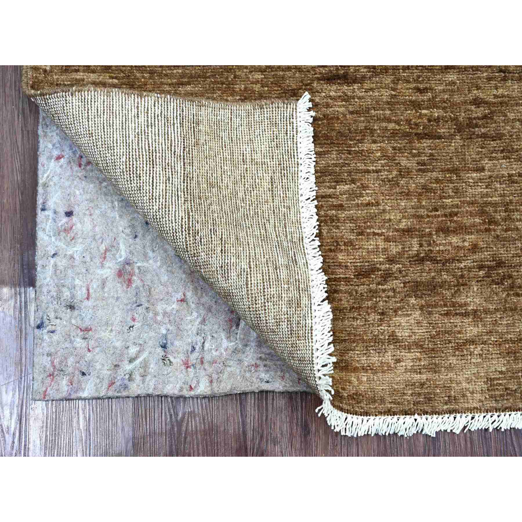 Modern-and-Contemporary-Hand-Knotted-Rug-109680