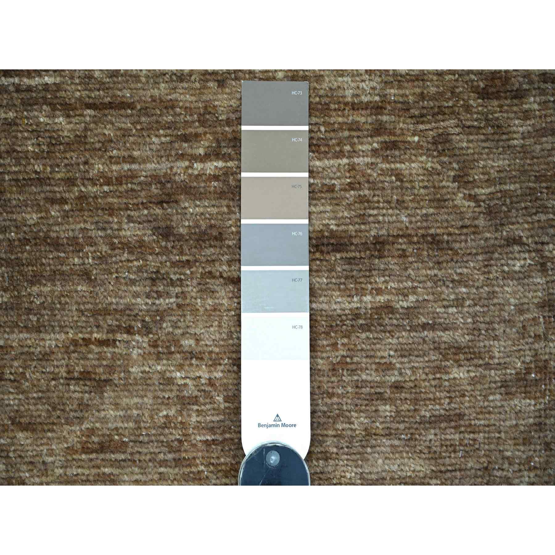 Modern-and-Contemporary-Hand-Knotted-Rug-109680