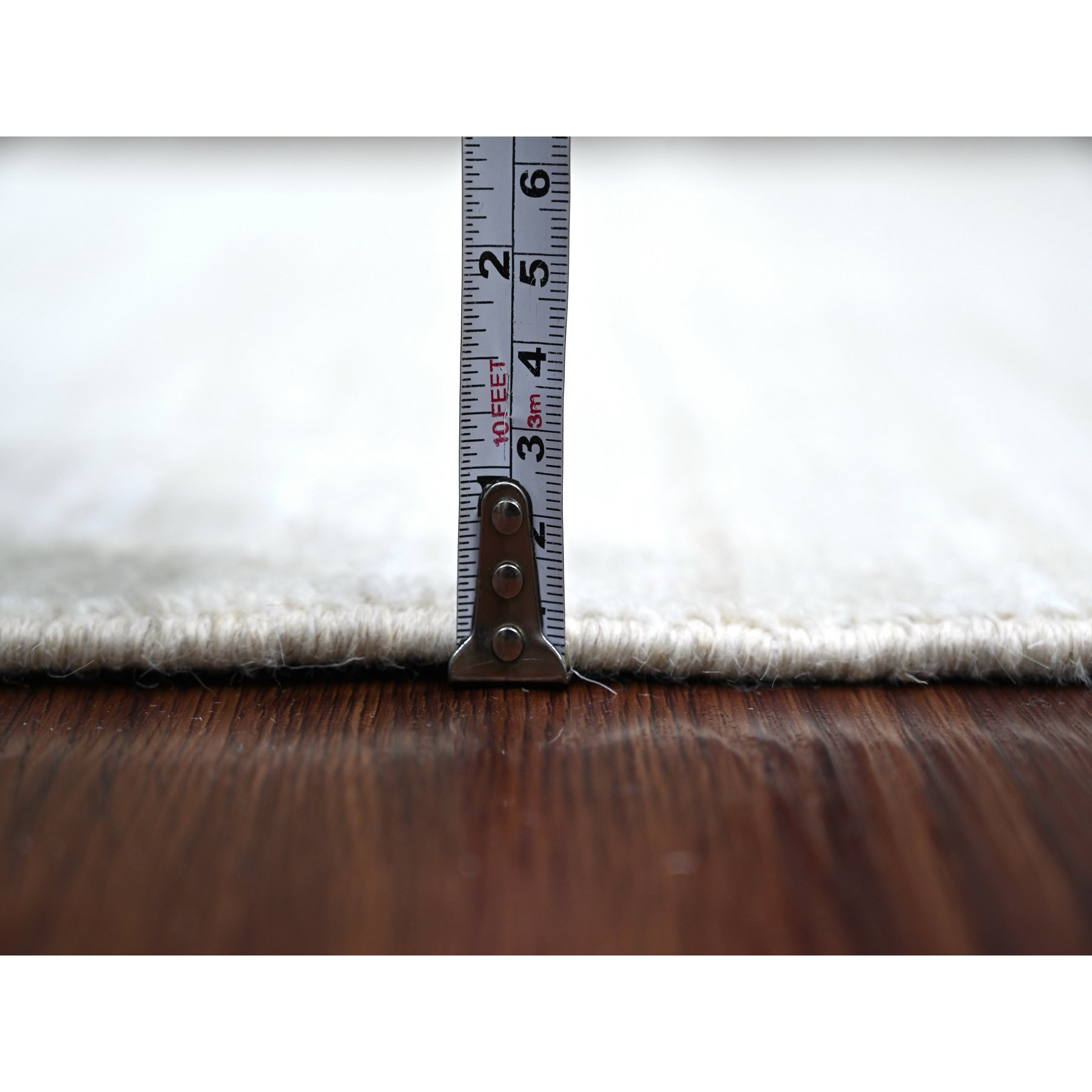 Modern-and-Contemporary-Hand-Knotted-Rug-109720