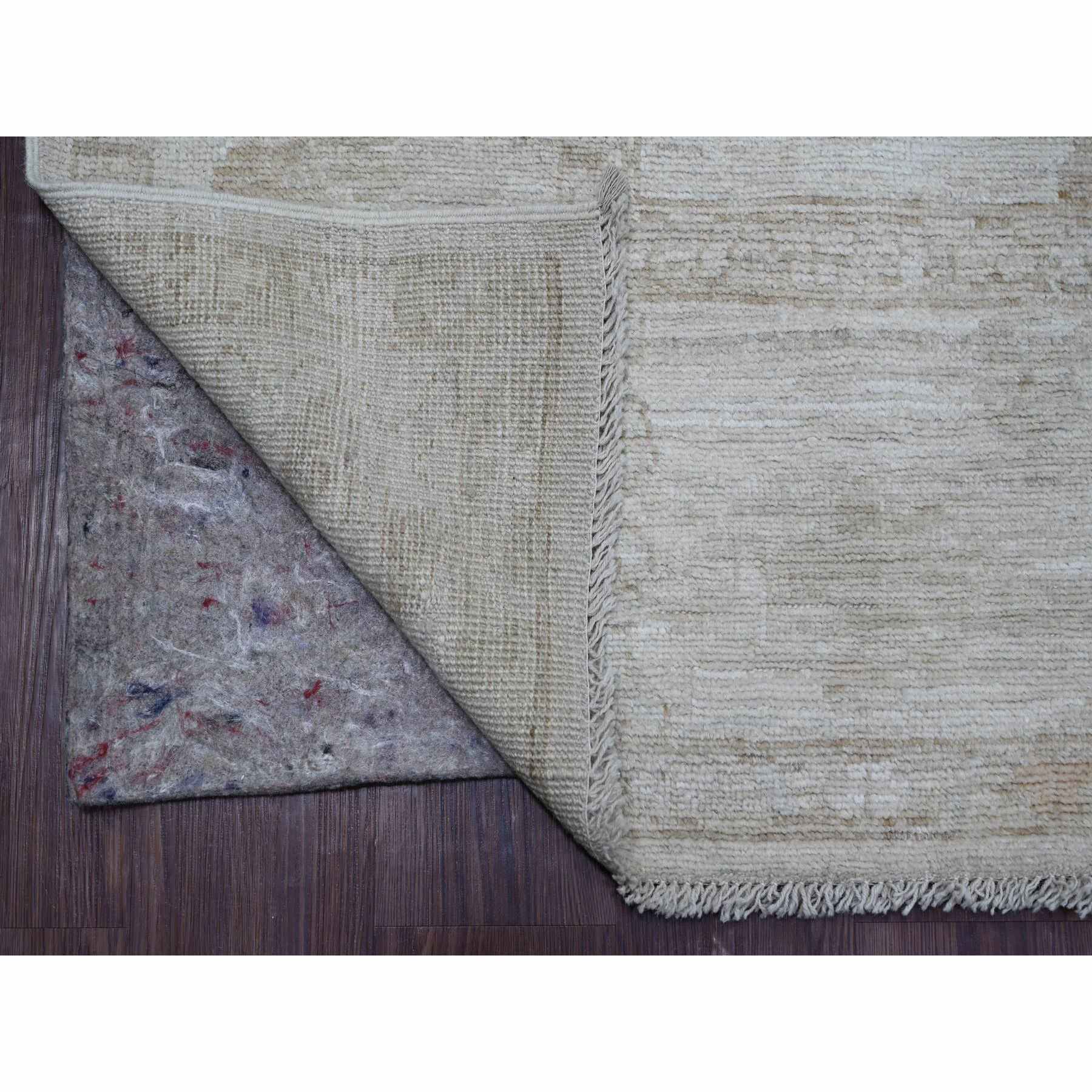 Oushak-And-Peshawar-Hand-Knotted-Rug-108045