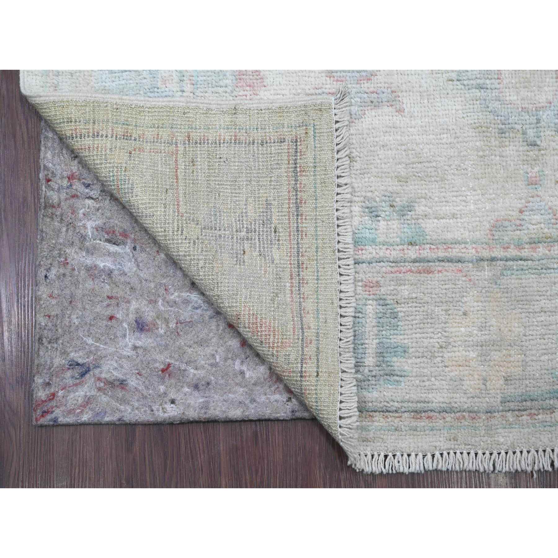 Oushak-And-Peshawar-Hand-Knotted-Rug-108445