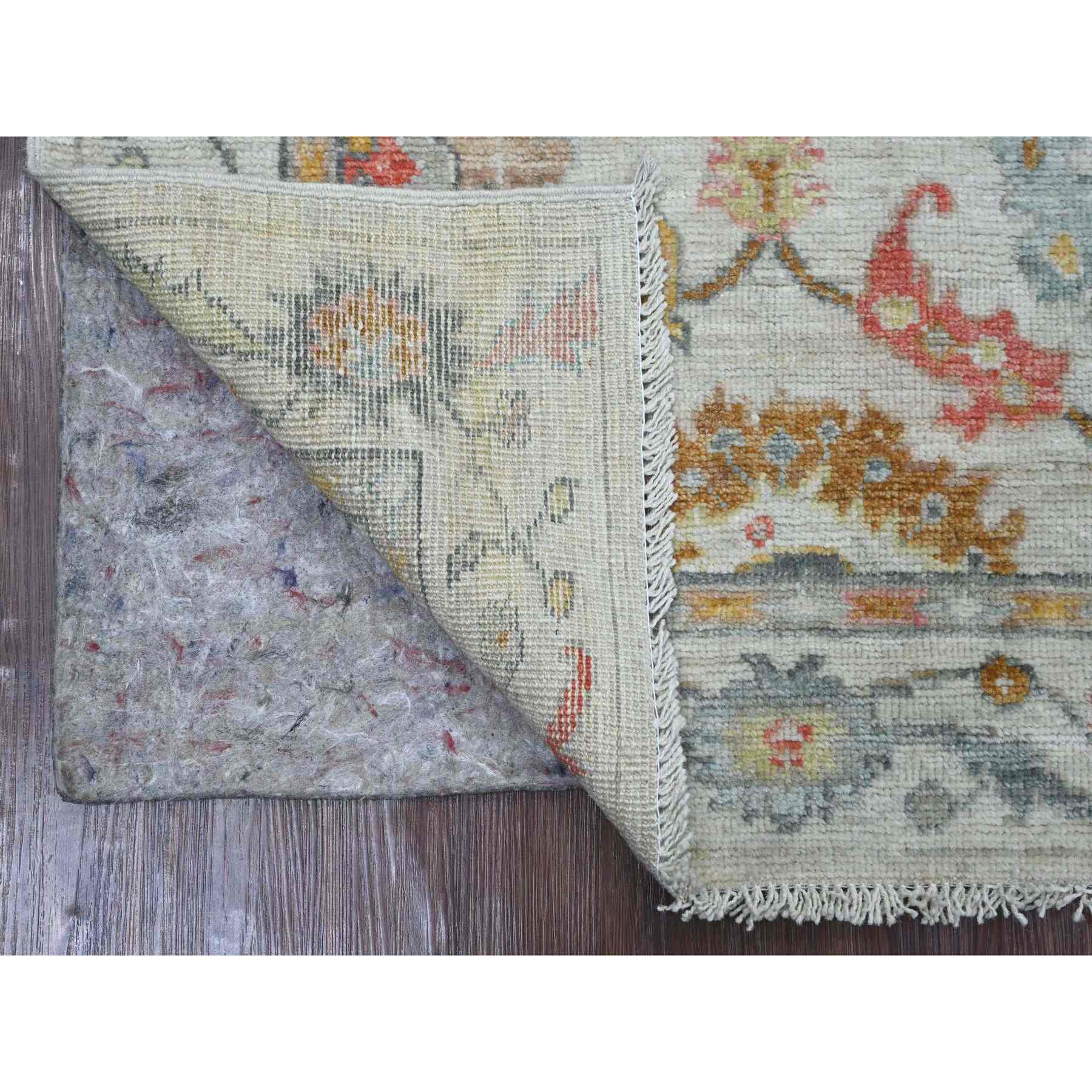 Oushak-And-Peshawar-Hand-Knotted-Rug-108515