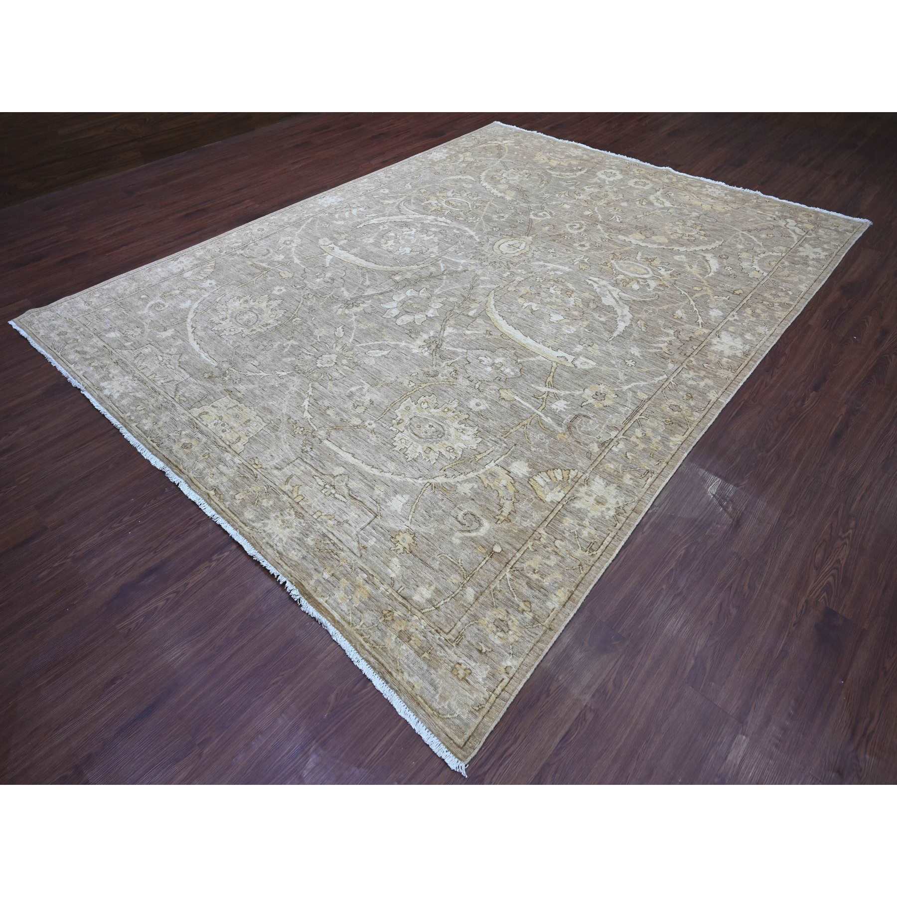 Oushak-And-Peshawar-Hand-Knotted-Rug-109380