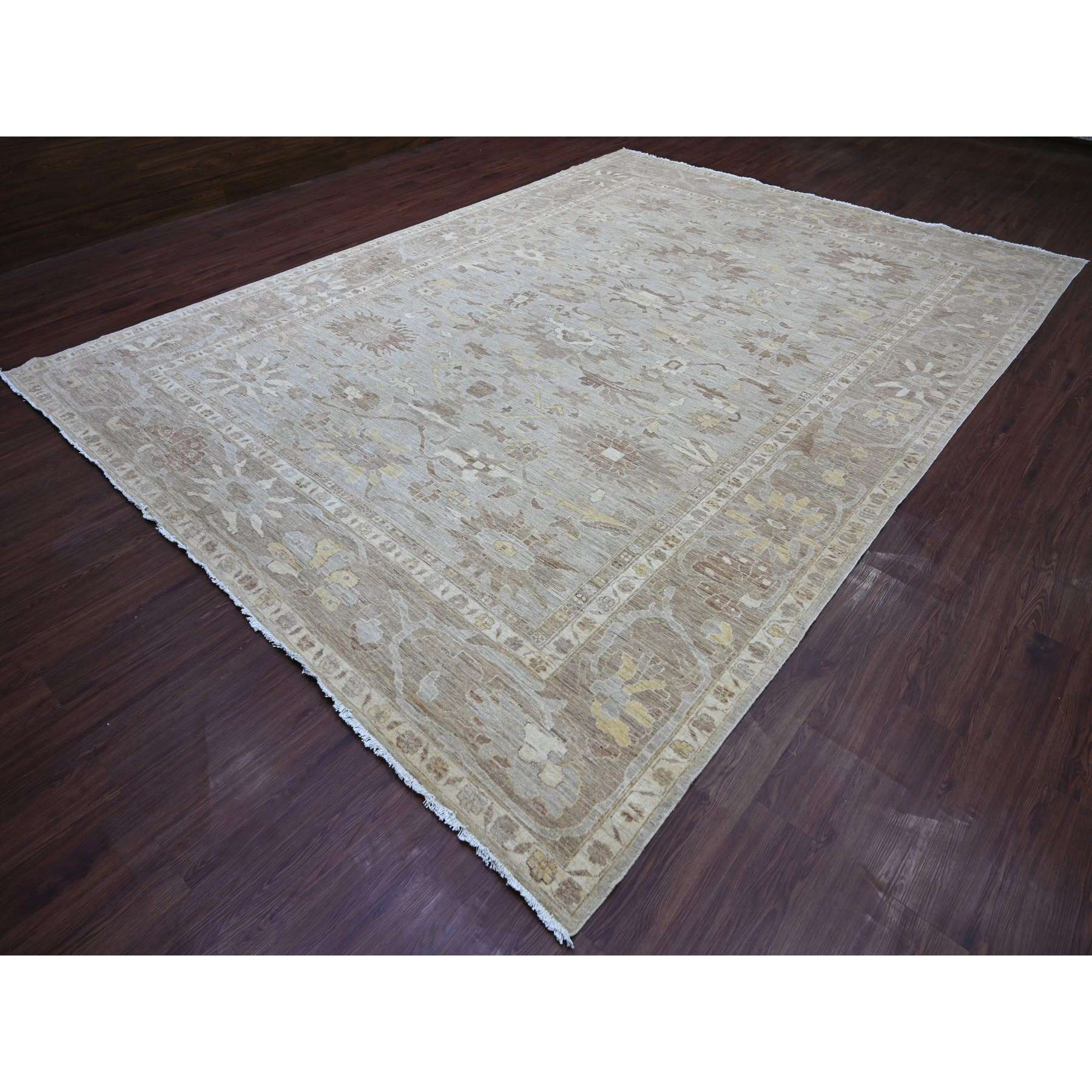 Oushak-And-Peshawar-Hand-Knotted-Rug-109390