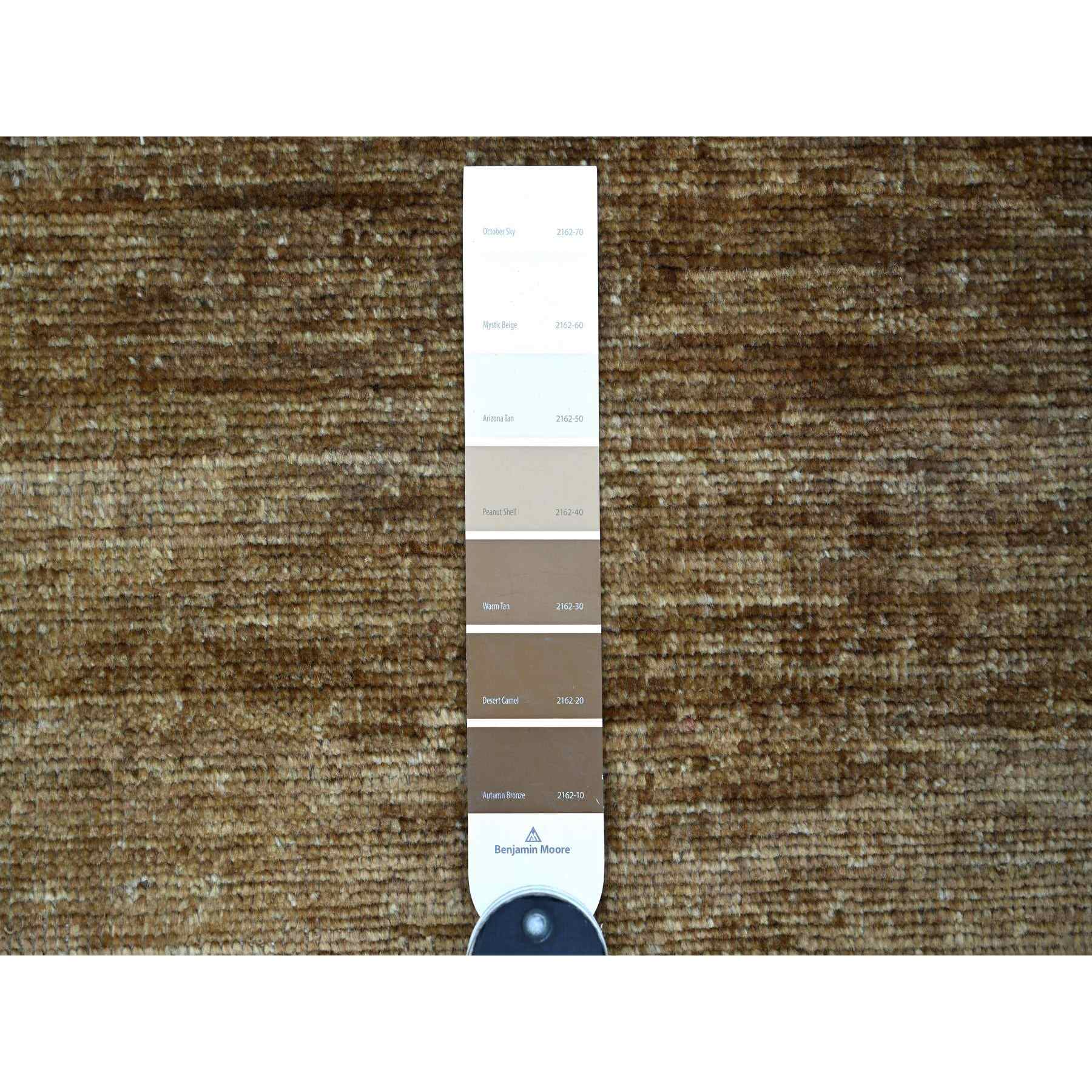 Modern-and-Contemporary-Hand-Knotted-Rug-110170