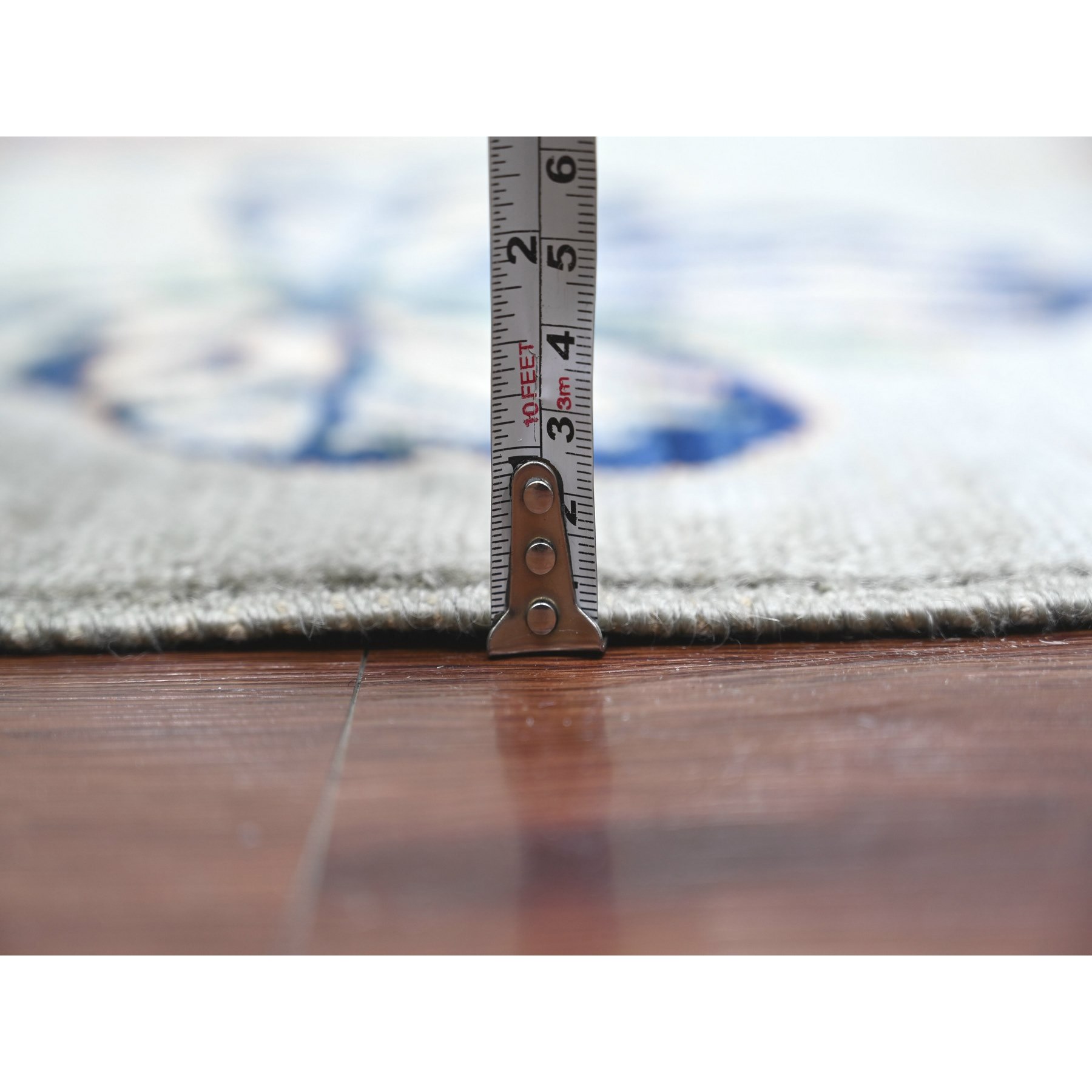Modern-and-Contemporary-Hand-Knotted-Rug-111230