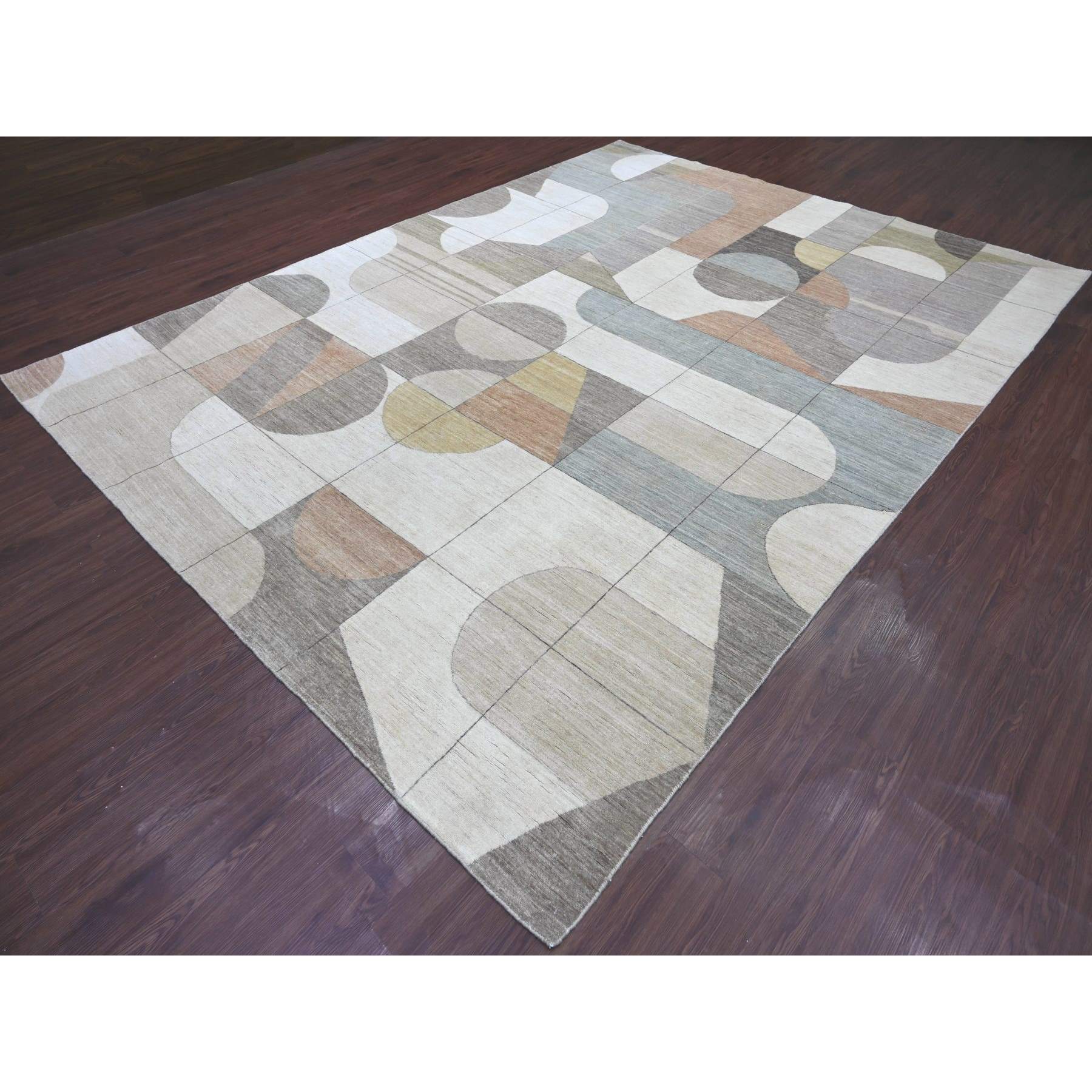 Modern-and-Contemporary-Hand-Knotted-Rug-111320