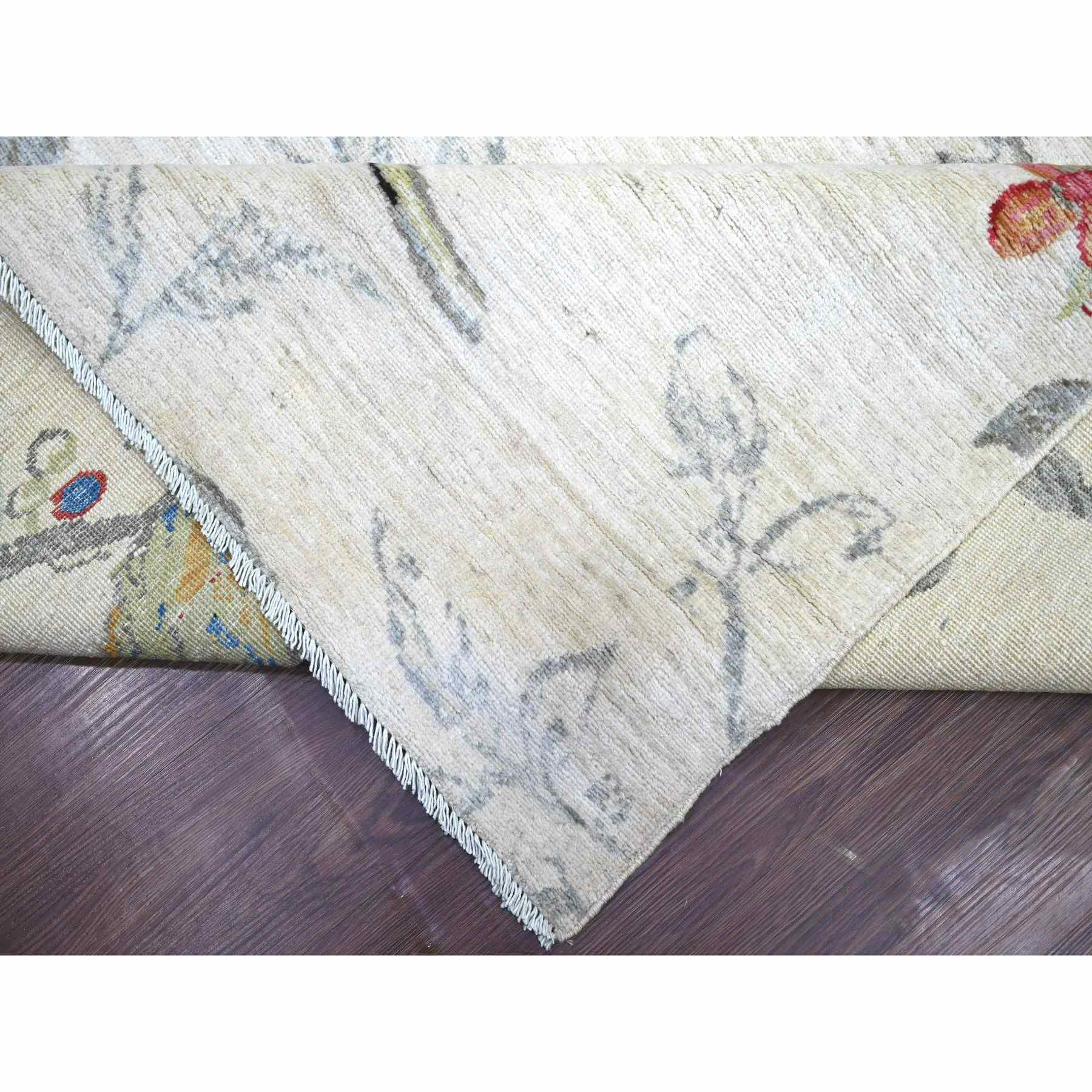 Modern-and-Contemporary-Hand-Knotted-Rug-111705