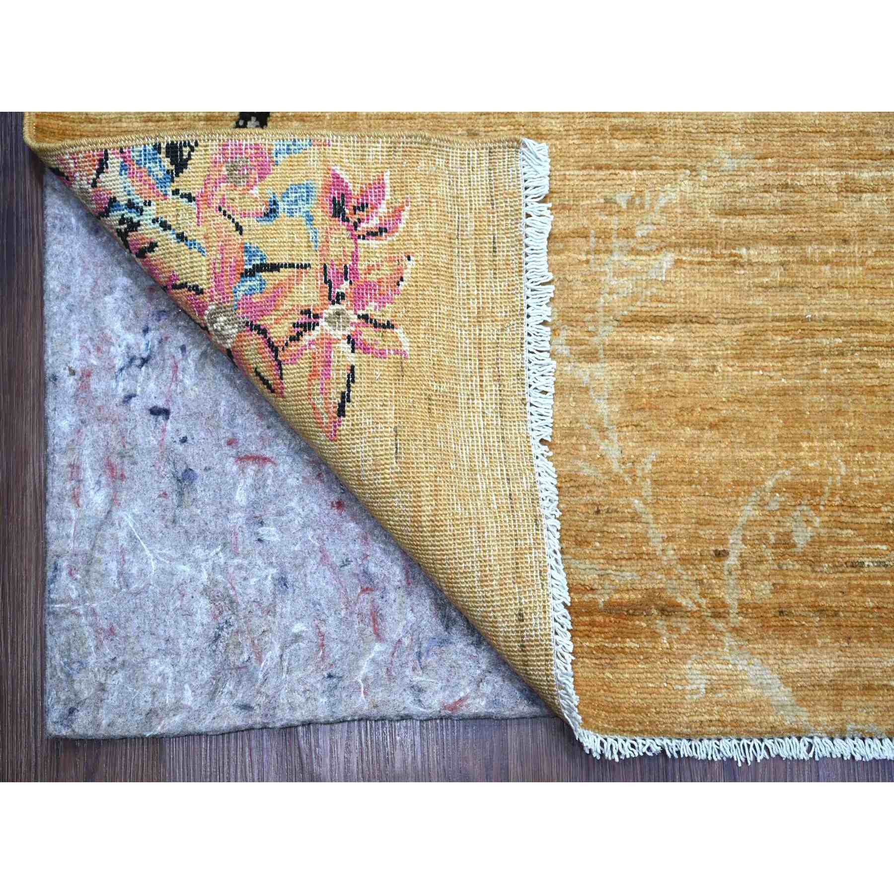 Modern-and-Contemporary-Hand-Knotted-Rug-111710