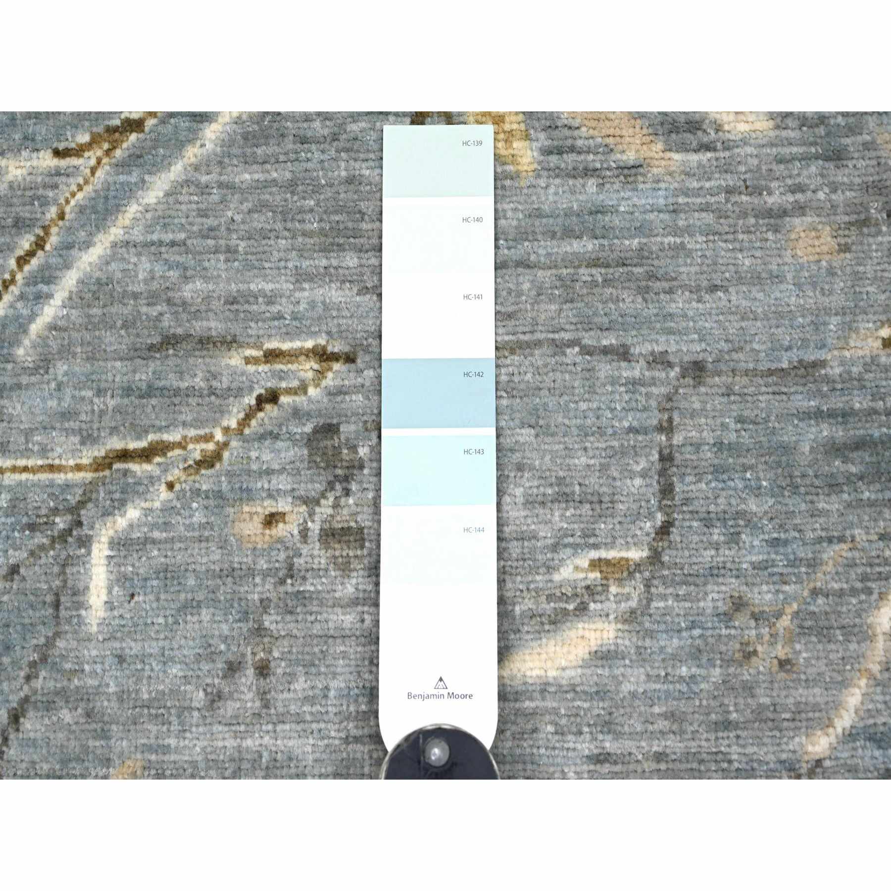 Modern-and-Contemporary-Hand-Knotted-Rug-111715