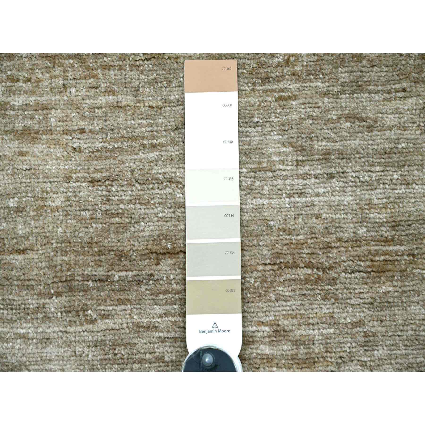Modern-and-Contemporary-Hand-Knotted-Rug-111870