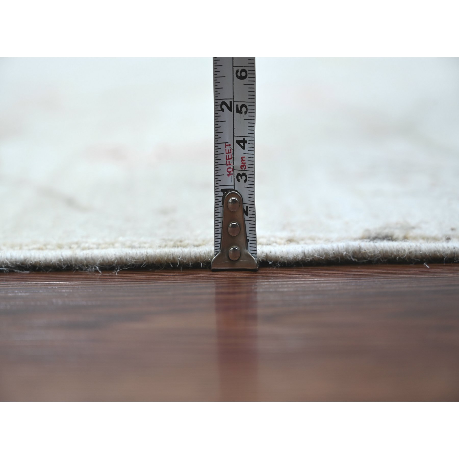 Modern-and-Contemporary-Hand-Knotted-Rug-112165