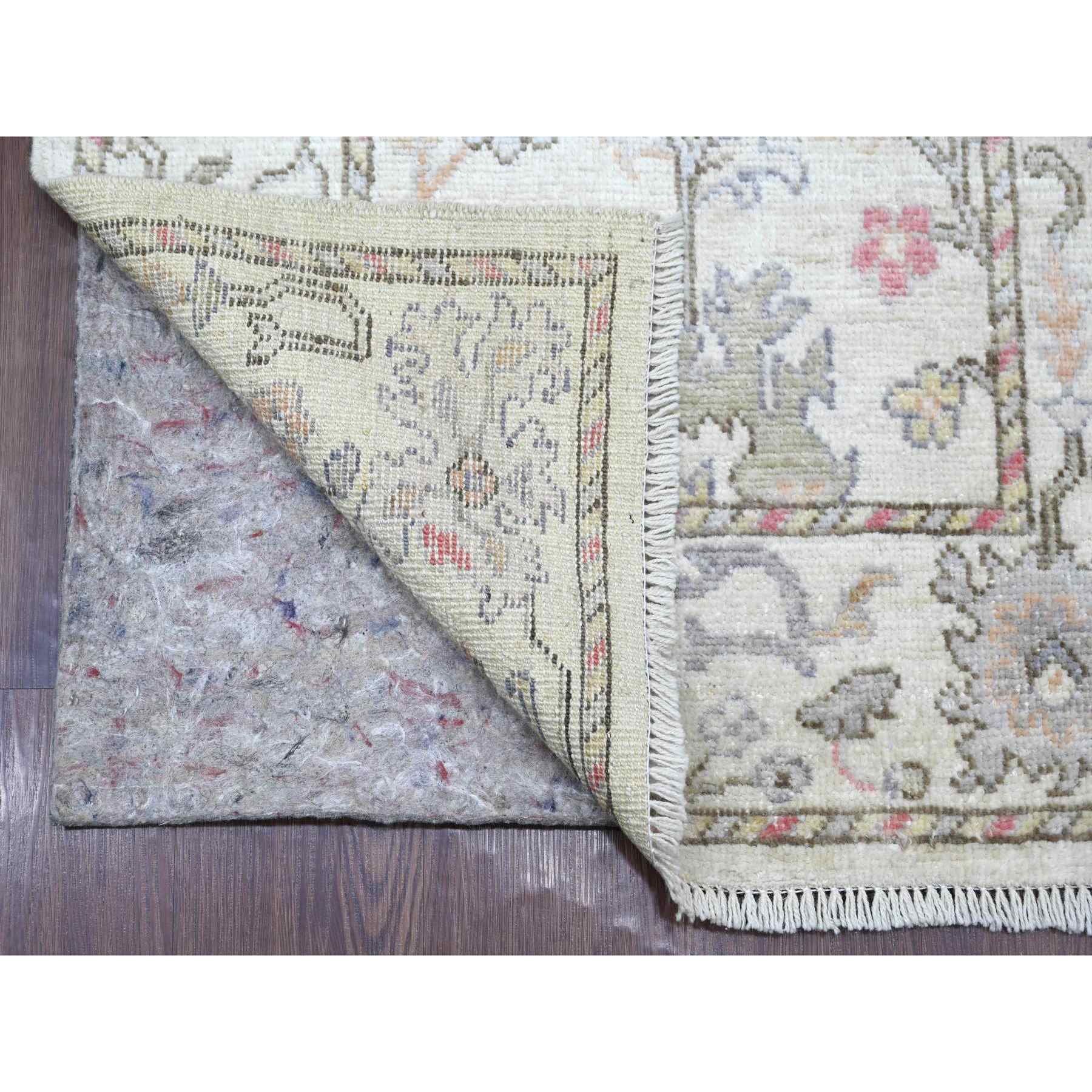 Oushak-And-Peshawar-Hand-Knotted-Rug-110155