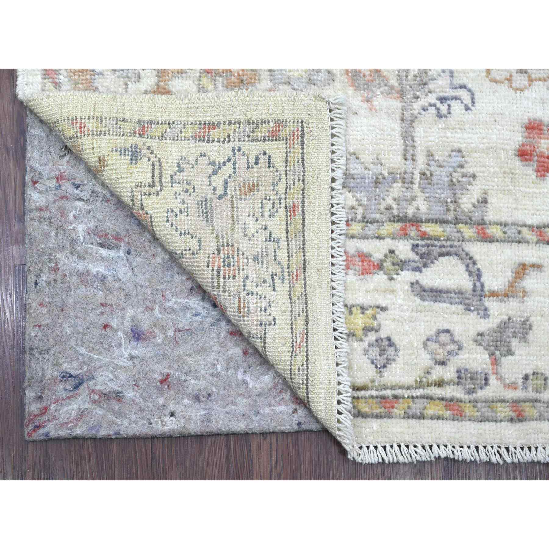 Oushak-And-Peshawar-Hand-Knotted-Rug-110260