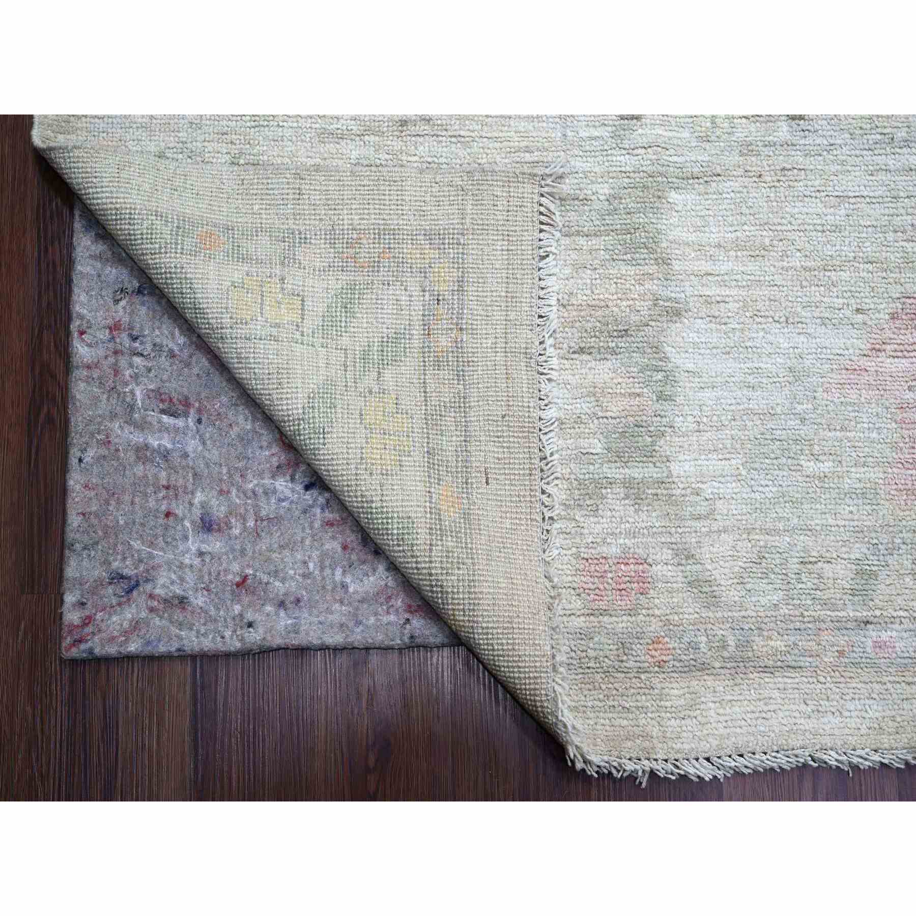 Oushak-And-Peshawar-Hand-Knotted-Rug-111160