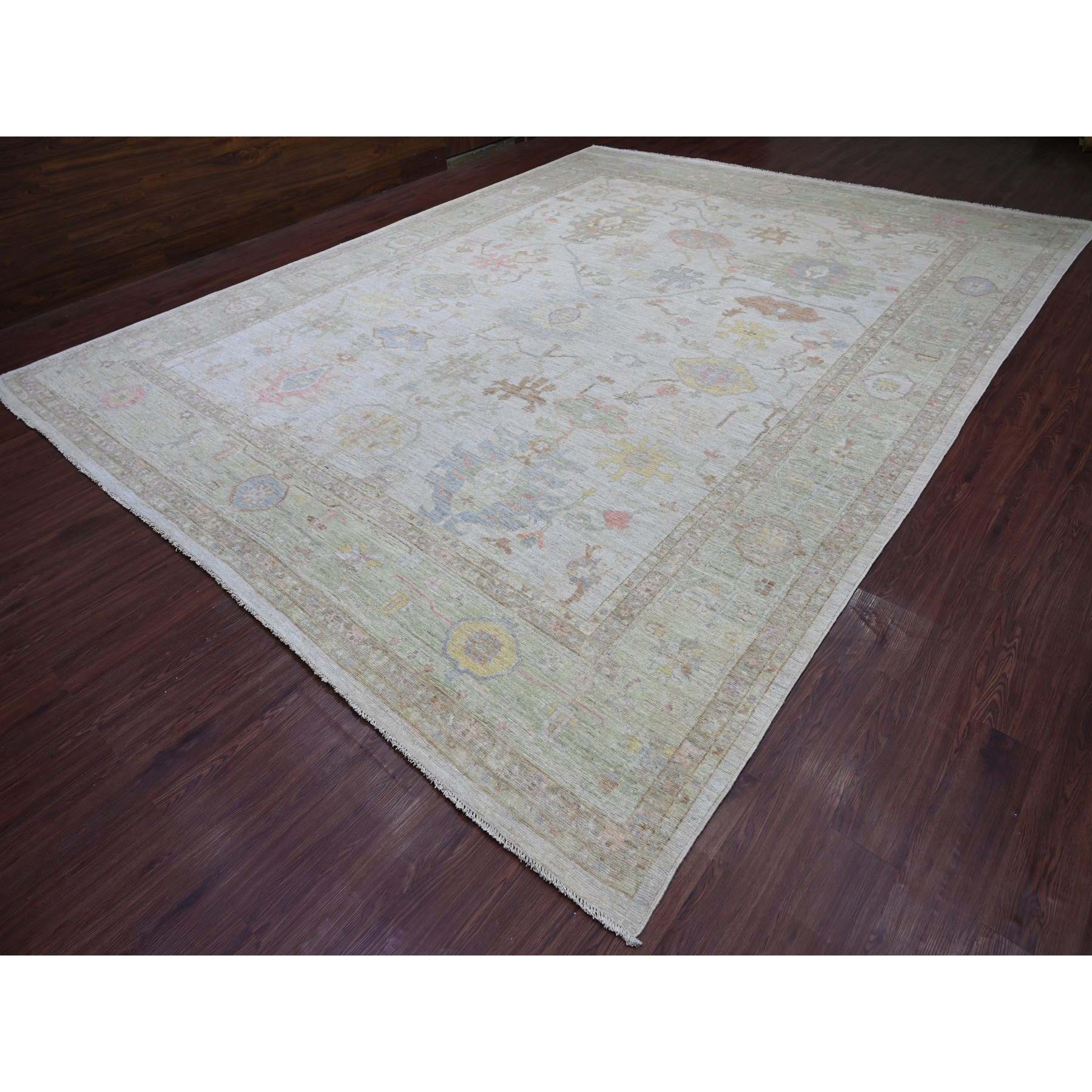 Oushak-And-Peshawar-Hand-Knotted-Rug-111175