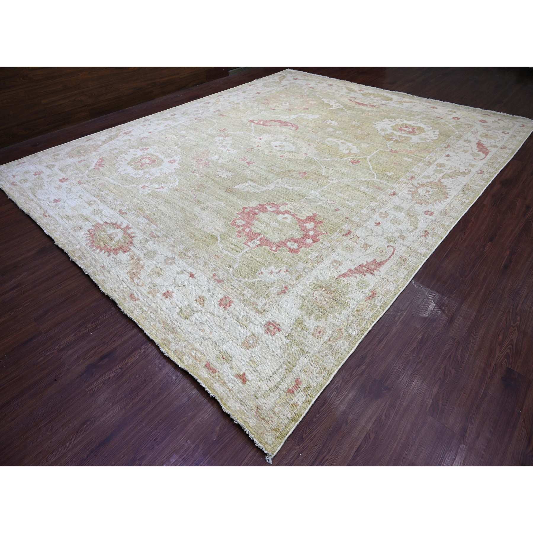 Oushak-And-Peshawar-Hand-Knotted-Rug-111185