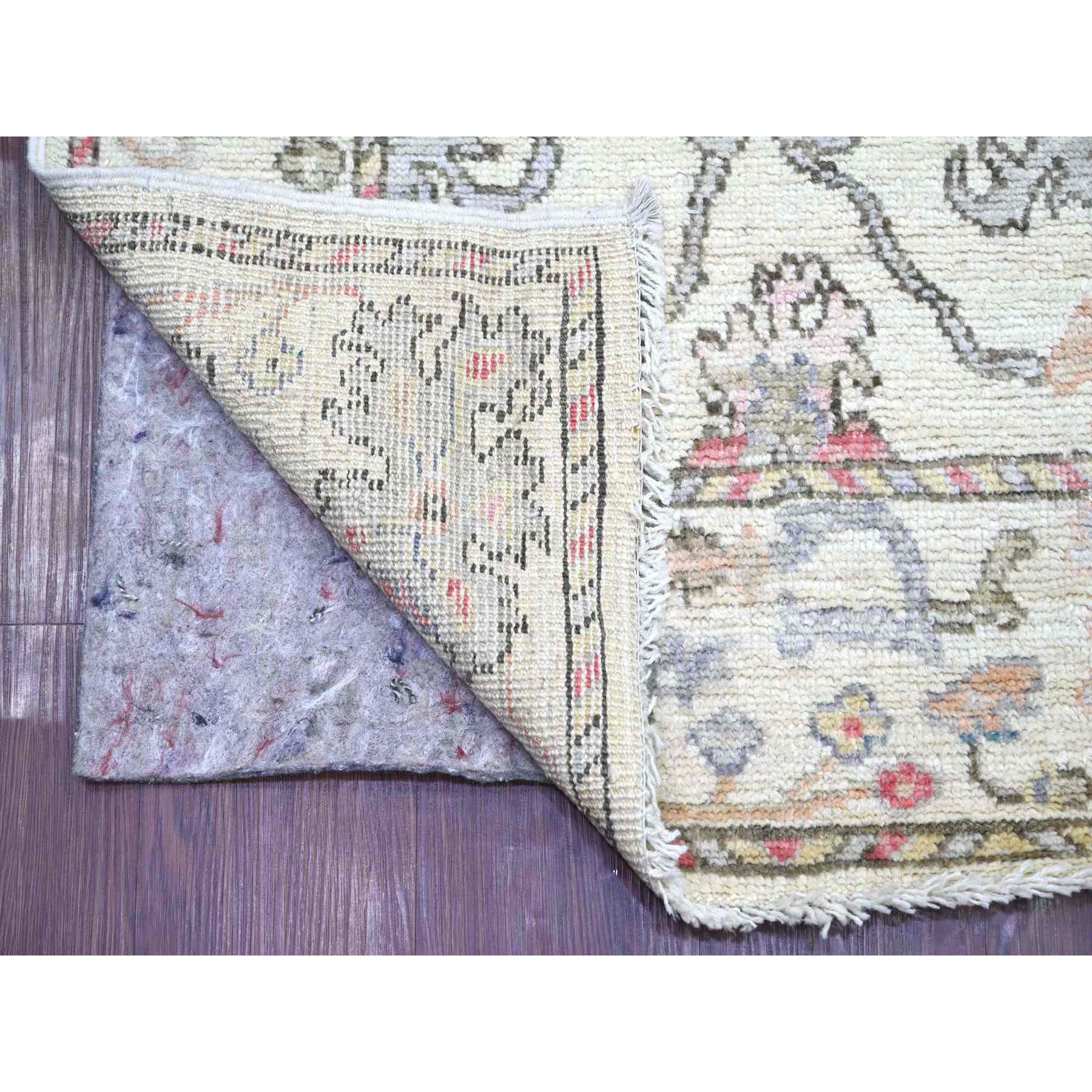Oushak-And-Peshawar-Hand-Knotted-Rug-111965