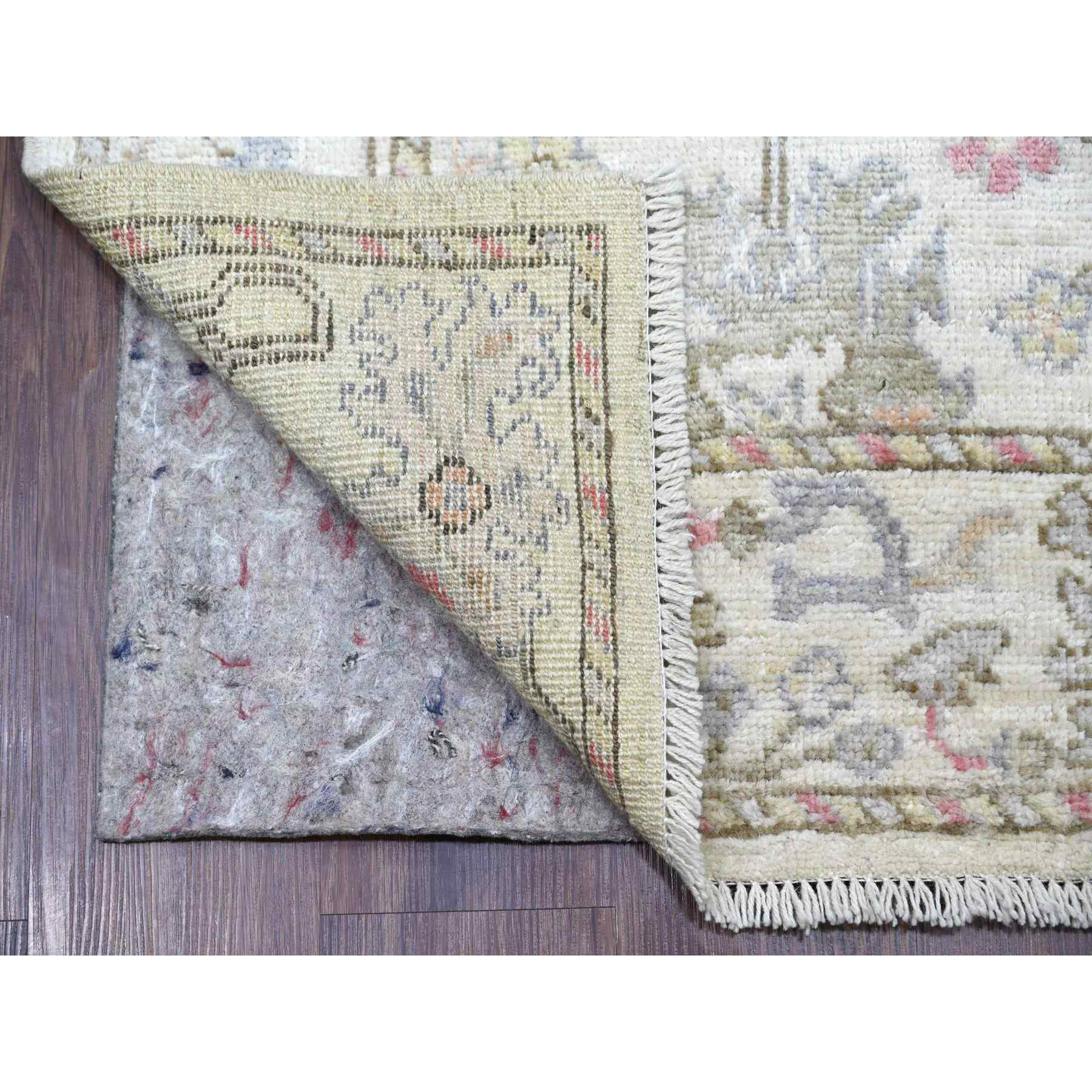 Oushak-And-Peshawar-Hand-Knotted-Rug-112050