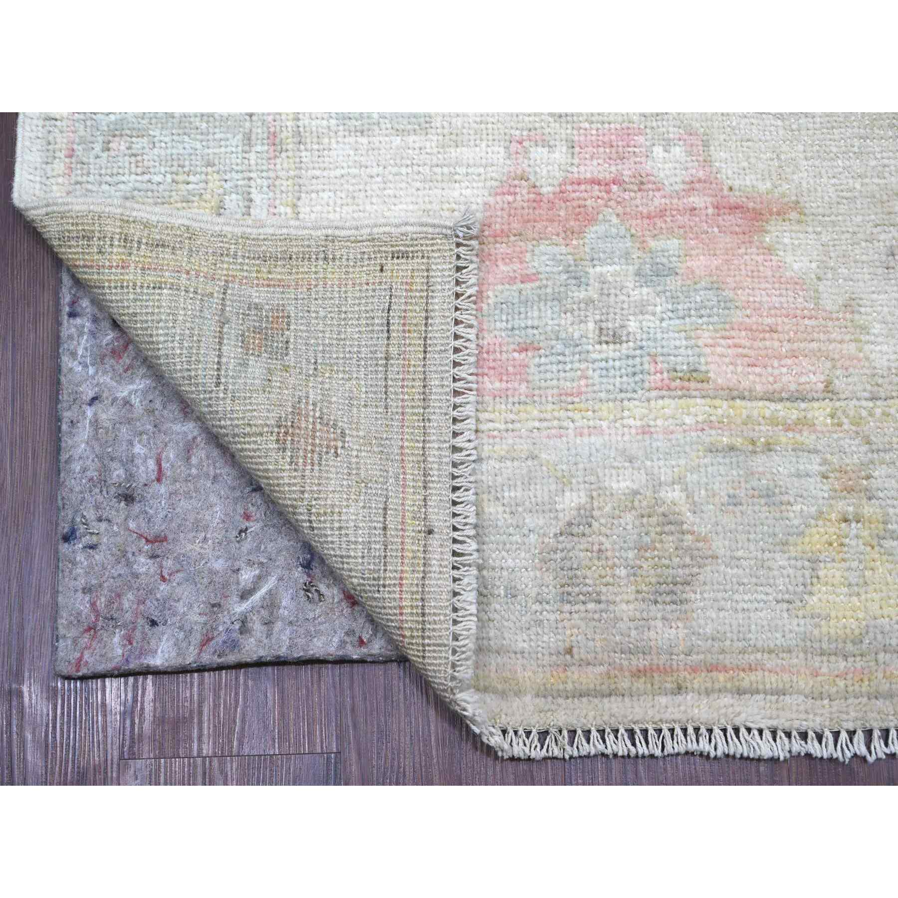 Oushak-And-Peshawar-Hand-Knotted-Rug-112055